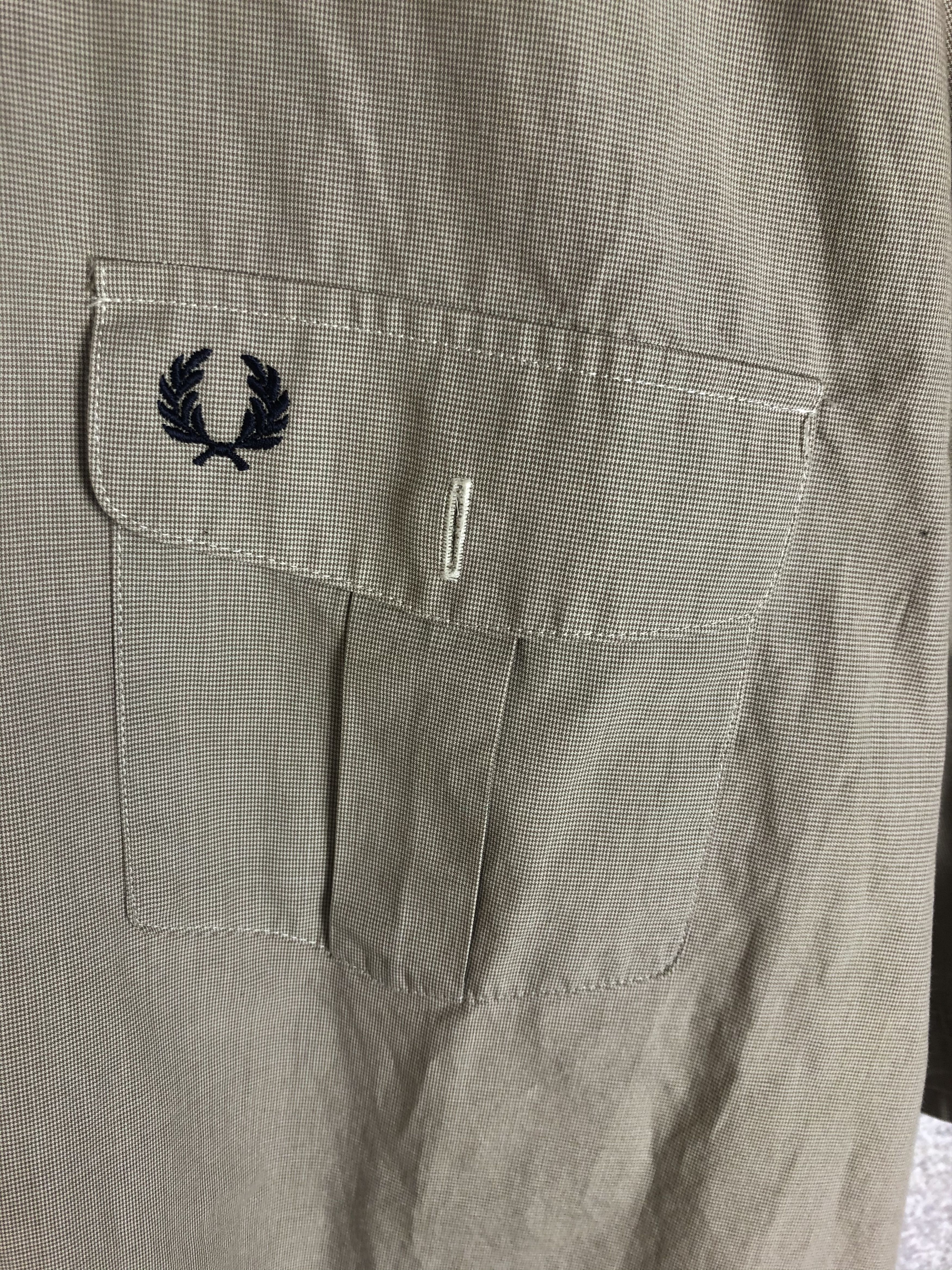 Fred Perry Men’s Fred Perry Vintage shirt Button Up short sleeve Size US XL / EU 56 / 4 - 2 Thumbnail