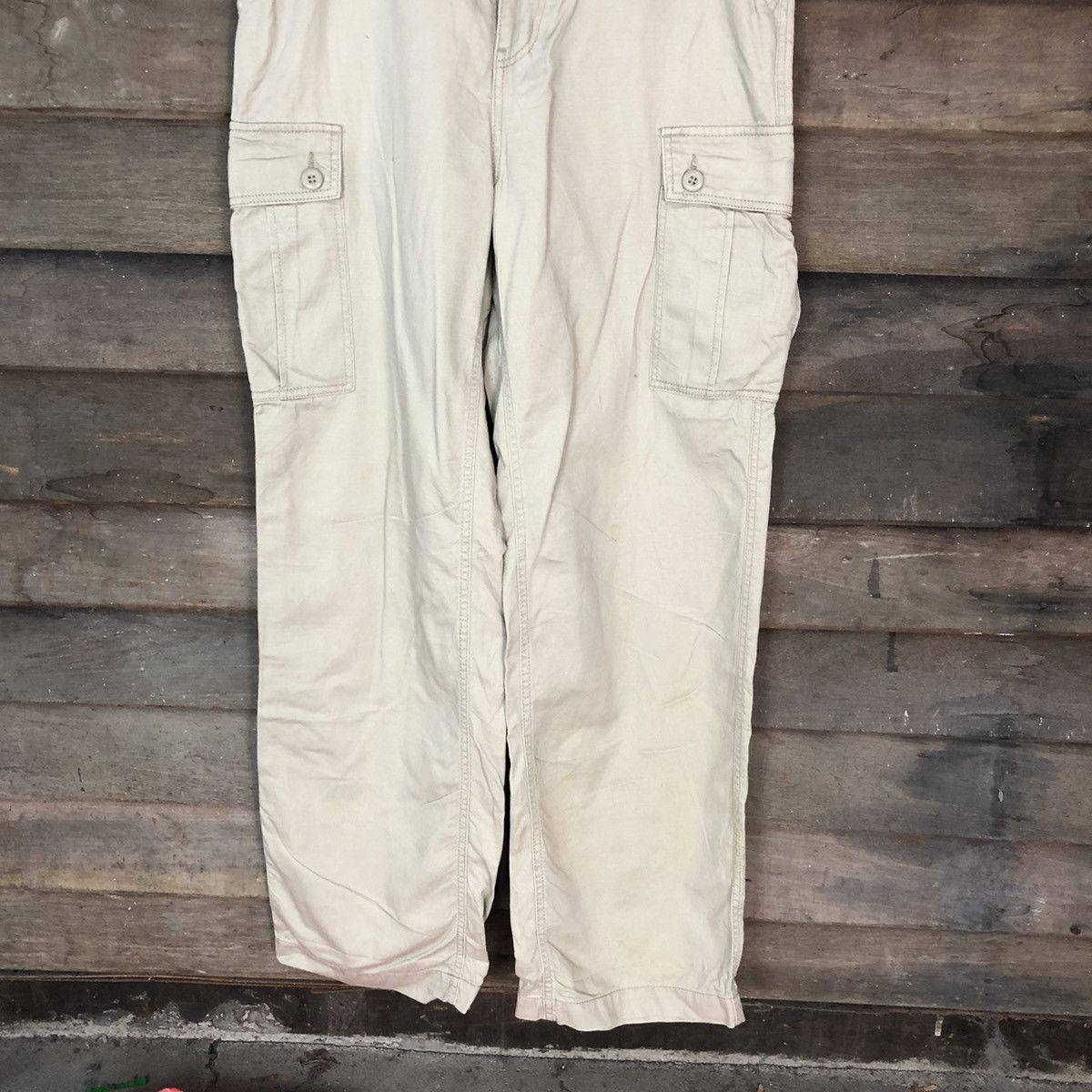 Japanese Brand Japanese Brand utility streetwear Cream Cargo Pants #3346 Size US 32 / EU 48 - 3 Thumbnail
