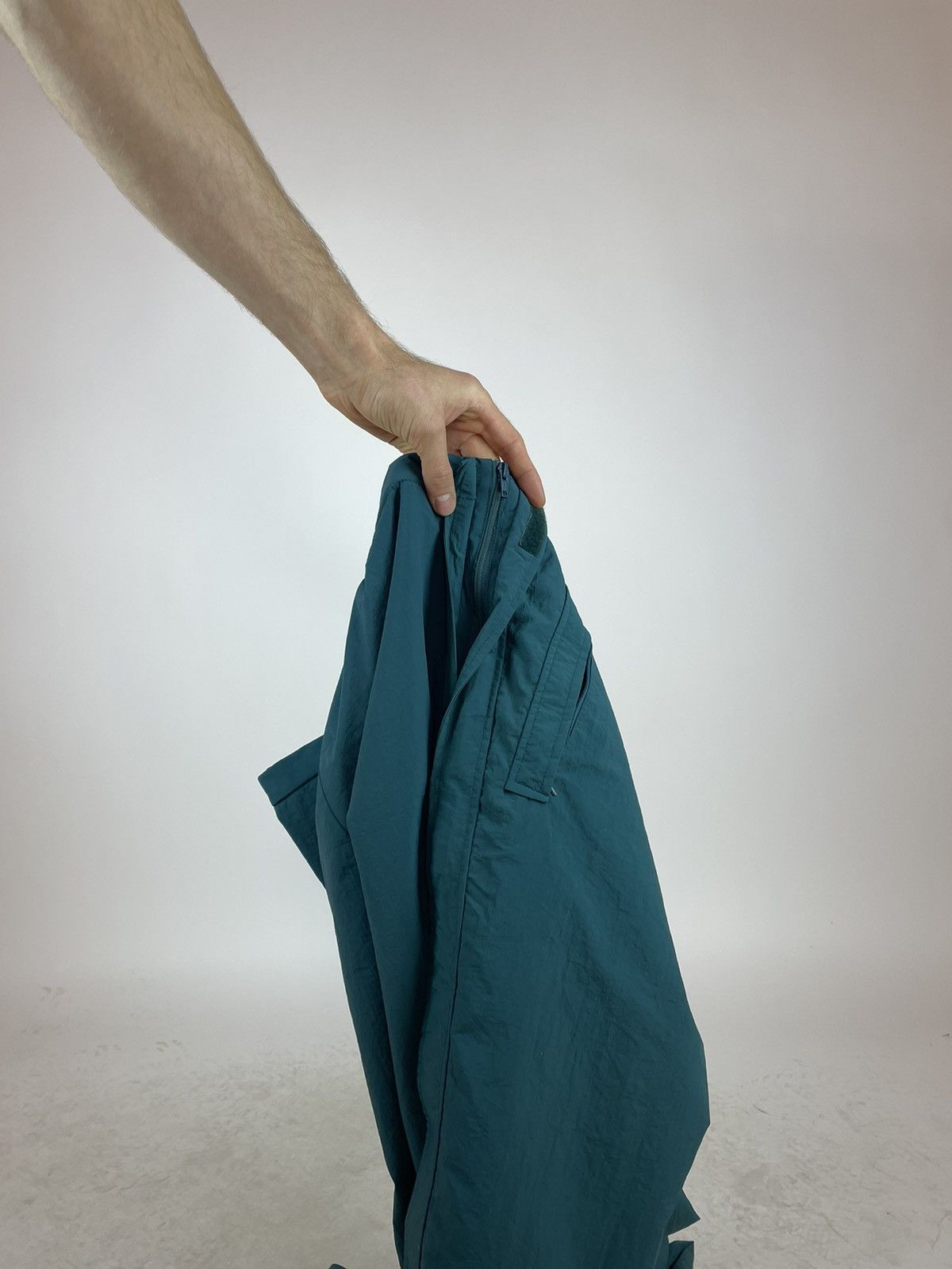 Vintage Adidas Originals Vintage track pants Mens size 6 Size US 32 / EU 48 - 14 Thumbnail