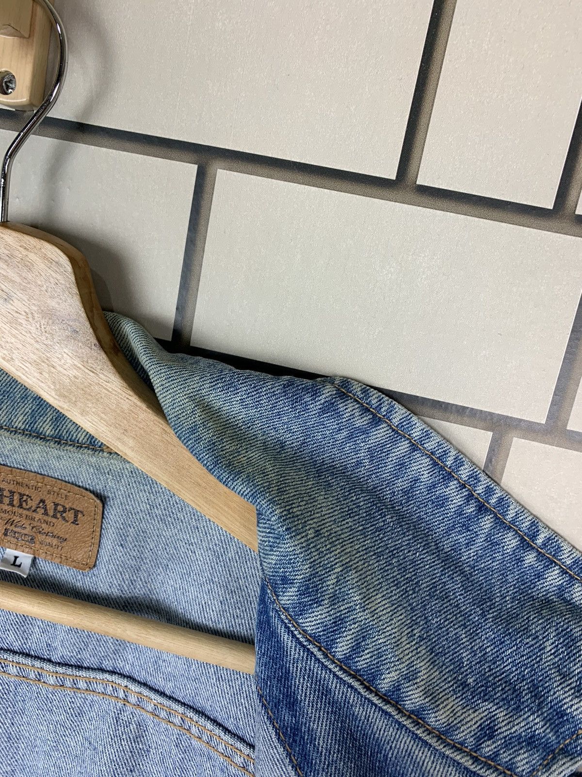 Japanese Brand × Vintage Vintage Japanese Brand GL Heart Denim Jacket Size US L / EU 52-54 / 3 - 19 Thumbnail