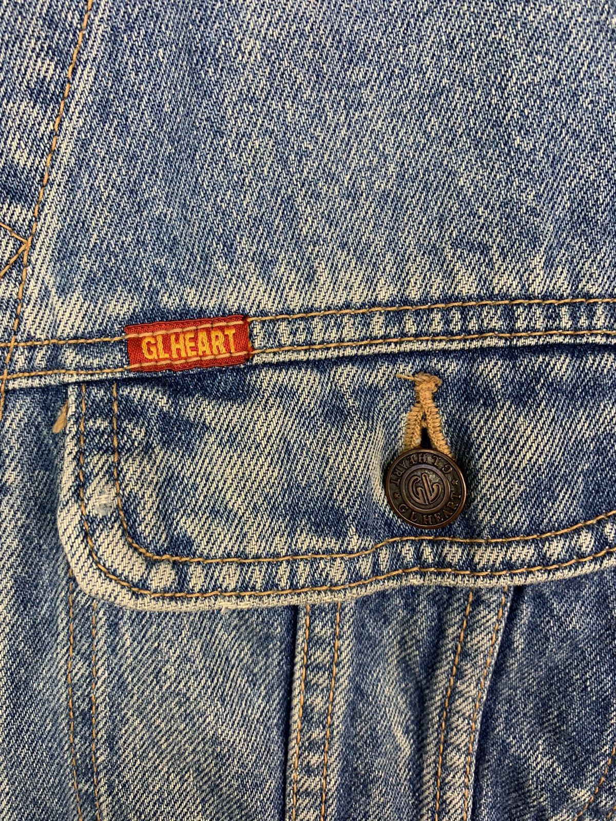 Japanese Brand × Vintage Vintage Japanese Brand GL Heart Denim Jacket Size US L / EU 52-54 / 3 - 6 Thumbnail