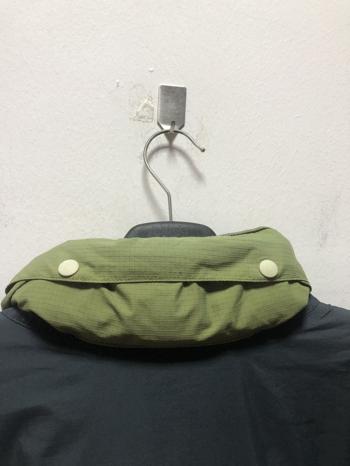 Montbell MONTBELL Jacket Hoodie Gore Tex Thinsulate Insulation Size US L / EU 52-54 / 3 - 8 Thumbnail