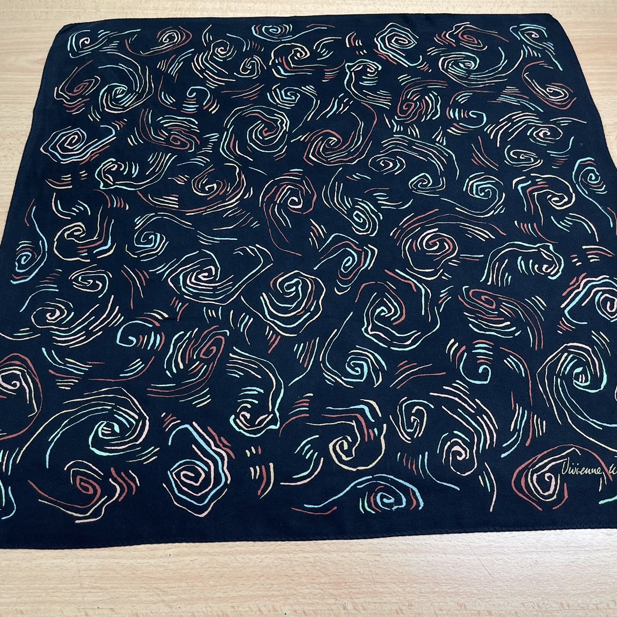 Vivienne Westwood Vivienne Westwood Silk Bandana Handkerchief Headband Size ONE SIZE - 4 Thumbnail