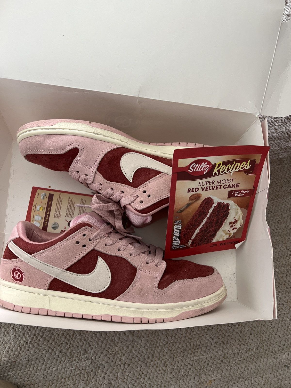 stillz red velvet dunks