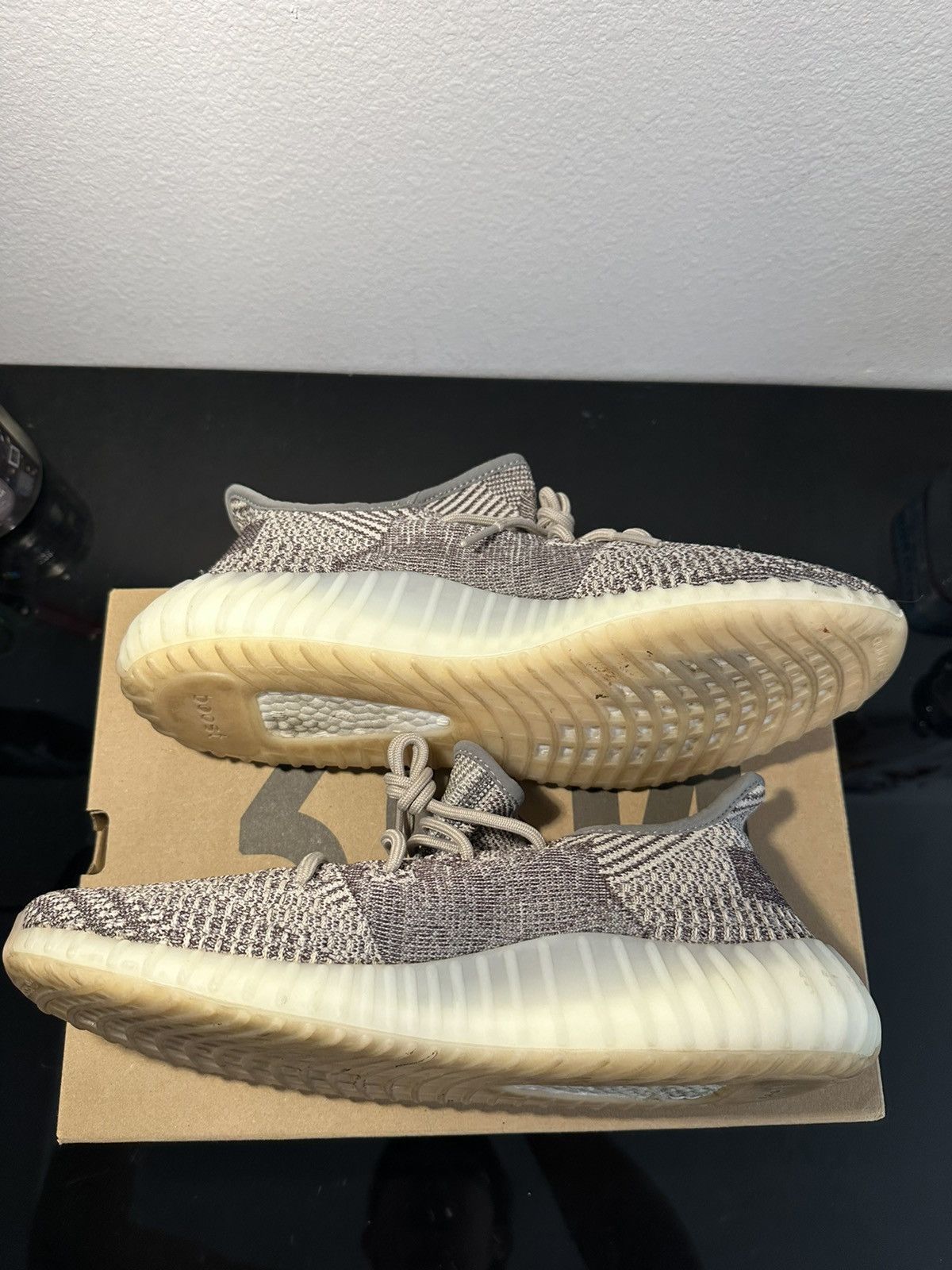 Adidas Adidas yeezy 350 zyon size 13 Size US 13 / EU 46 - 6 Thumbnail