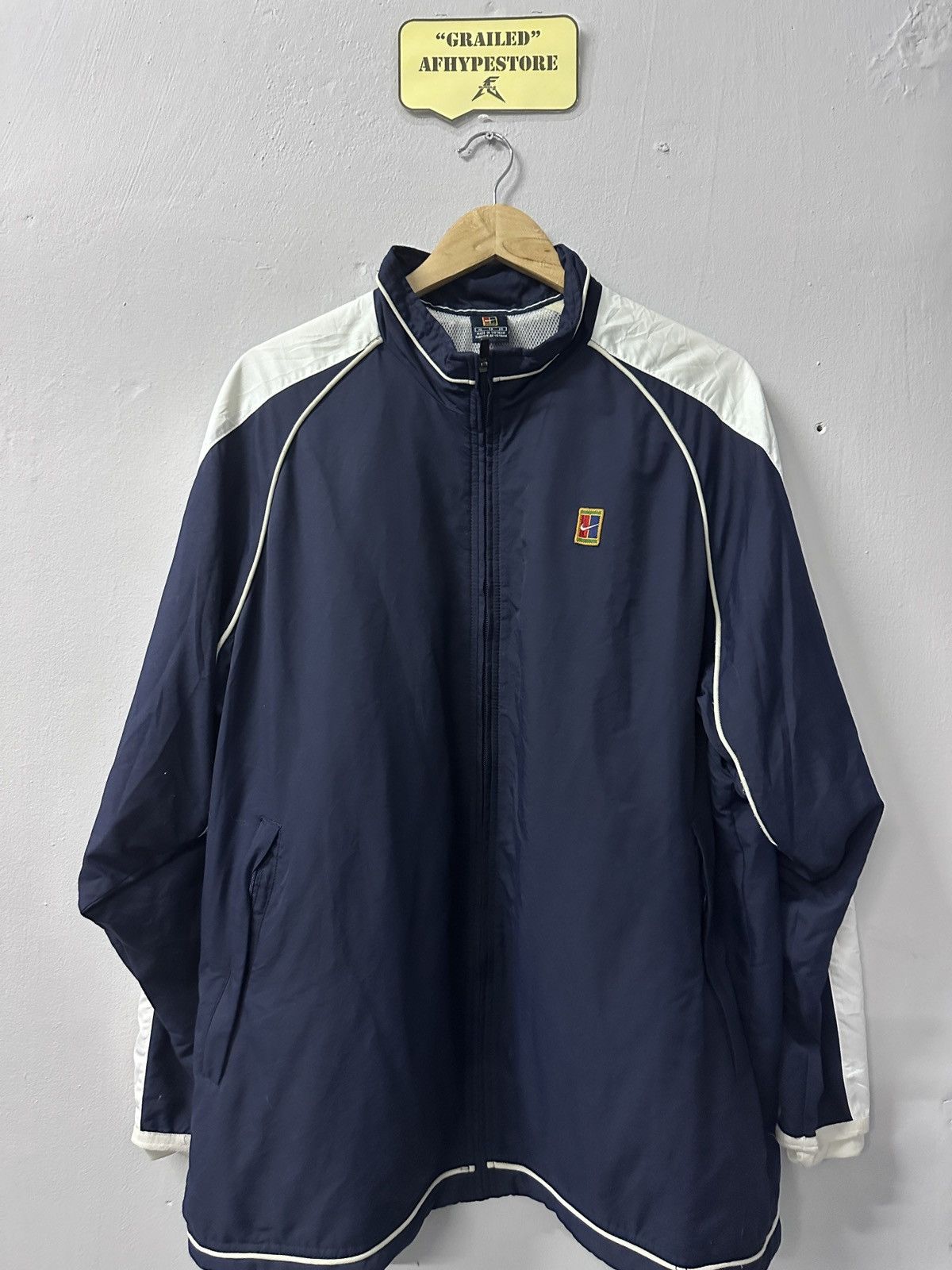 Nike Vintage Nike Tennis Court Windbreaker | Grailed