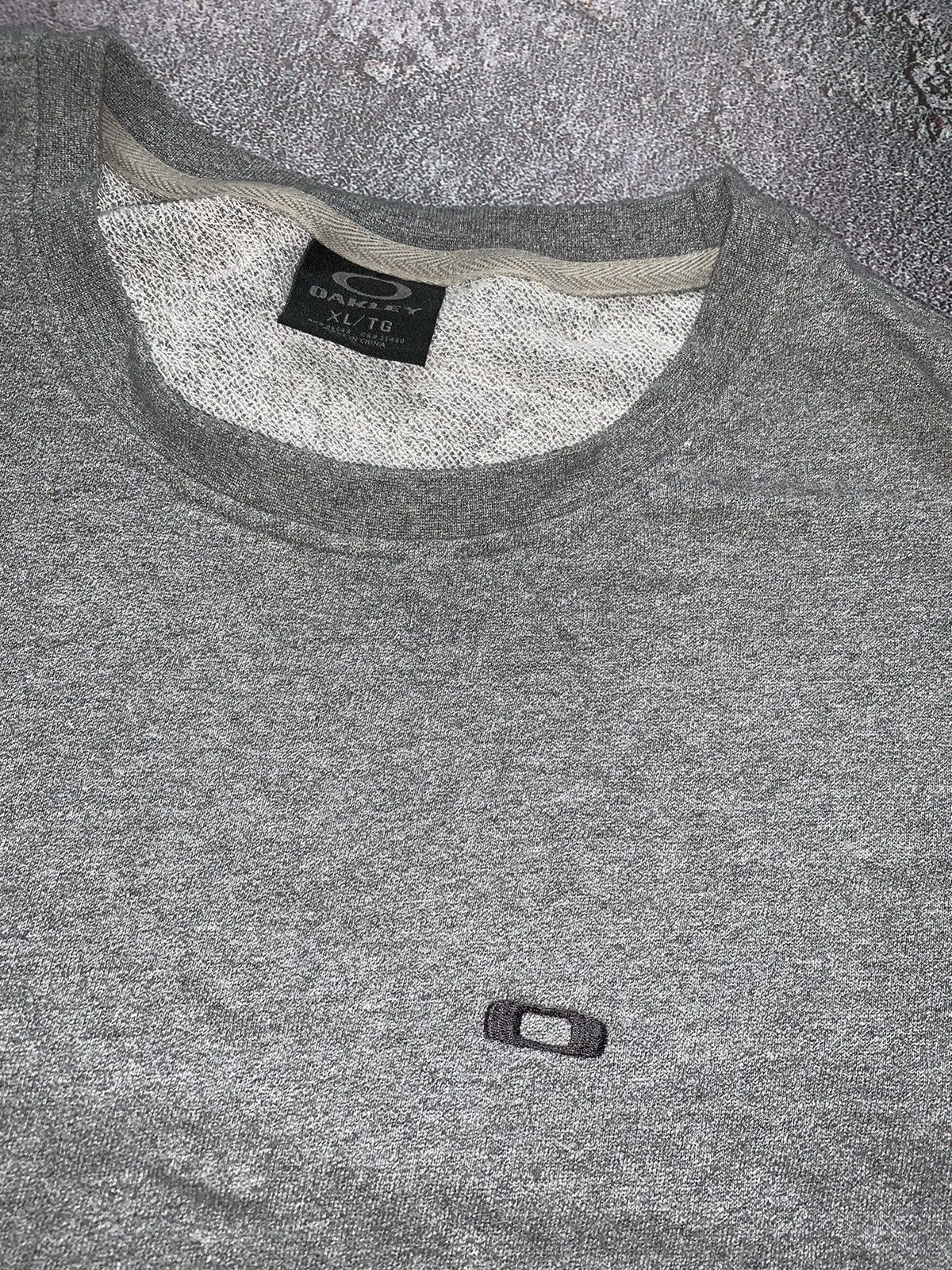 Oakley × Vintage Oakley XL sweater sweatshirt long sleeve hoodie blank vintag Size US XL / EU 56 / 4 - 5 Thumbnail