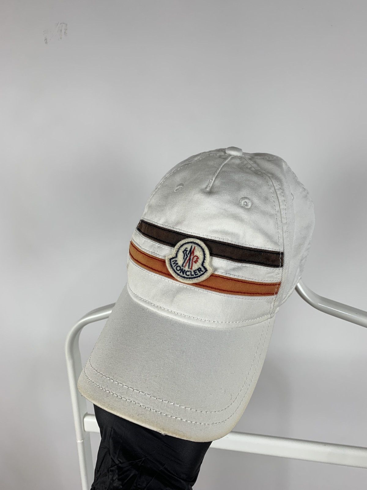 Moncler Moncler Distressed White Cap Size ONE SIZE - 3 Thumbnail