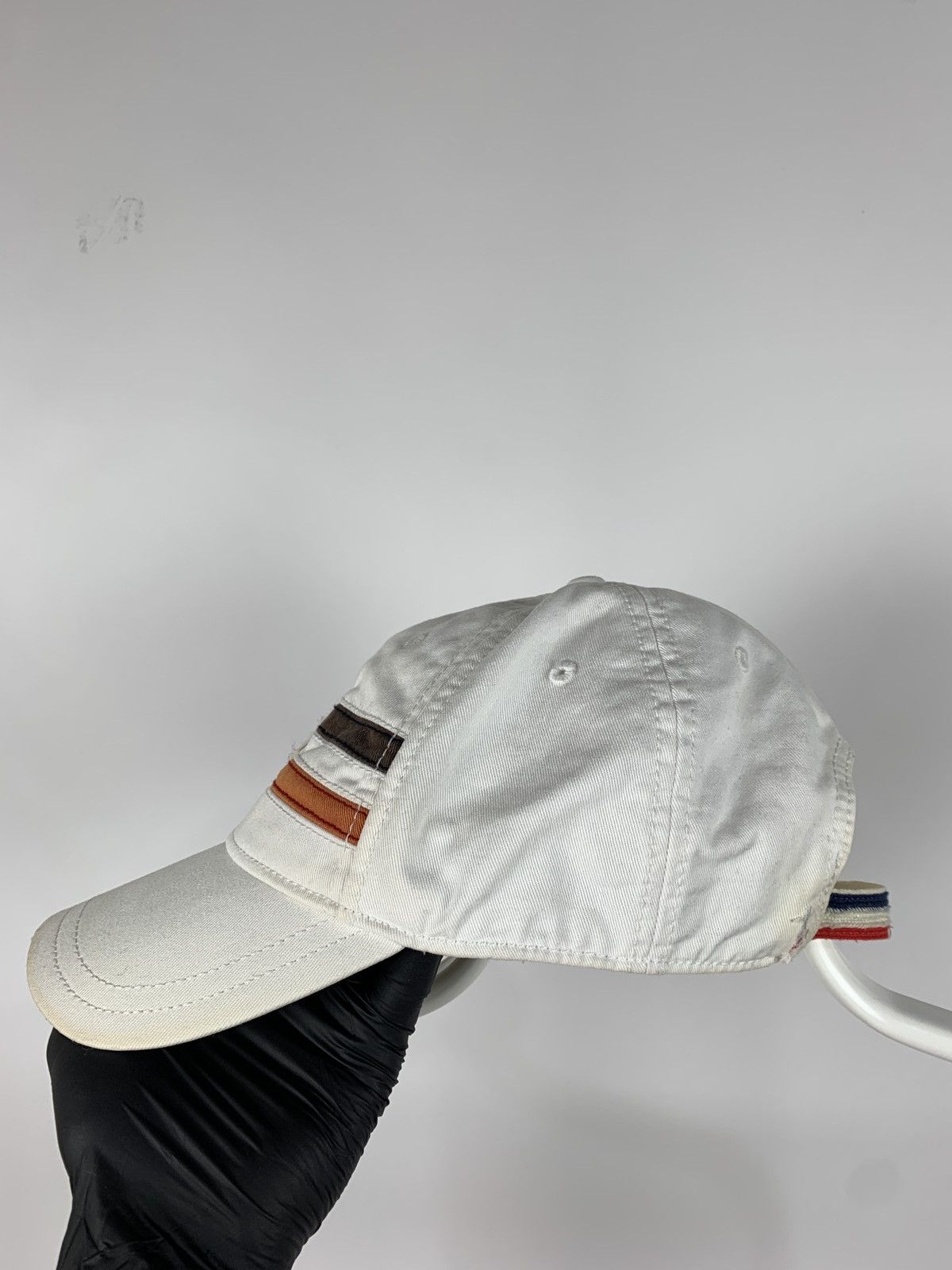 Moncler Moncler Distressed White Cap Size ONE SIZE - 8 Thumbnail