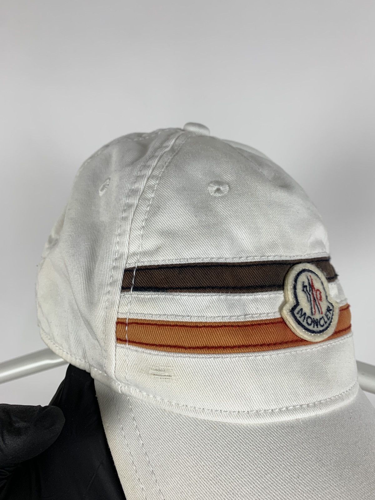 Moncler Moncler Distressed White Cap Size ONE SIZE - 6 Thumbnail
