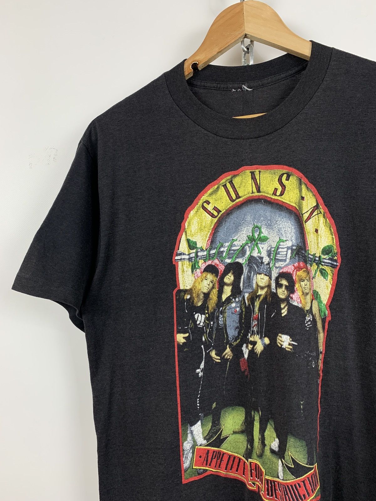 Band Tees 1989 Vintage Guns N Roses Welcome To The Jungle T-Shirt Size US S / EU 44-46 / 1 - 4 Thumbnail