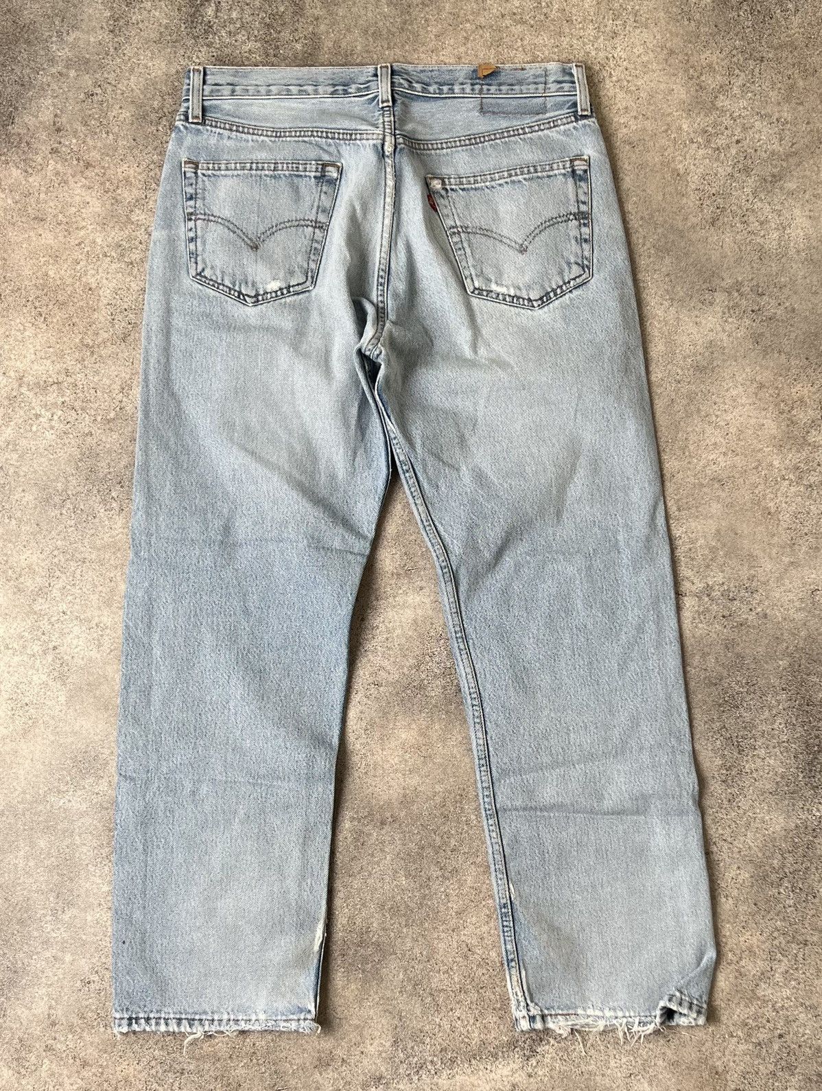 Levi's × Levi's Vintage Clothing × Vintage Levi’s vintage distressed jeans Size US 34 / EU 50 - 4 Thumbnail