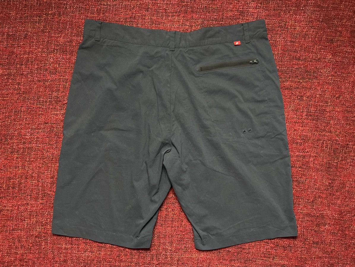 Designer × Nike Nike Tech Fleece y2k shorts Size US 36 / EU 52 - 3 Thumbnail