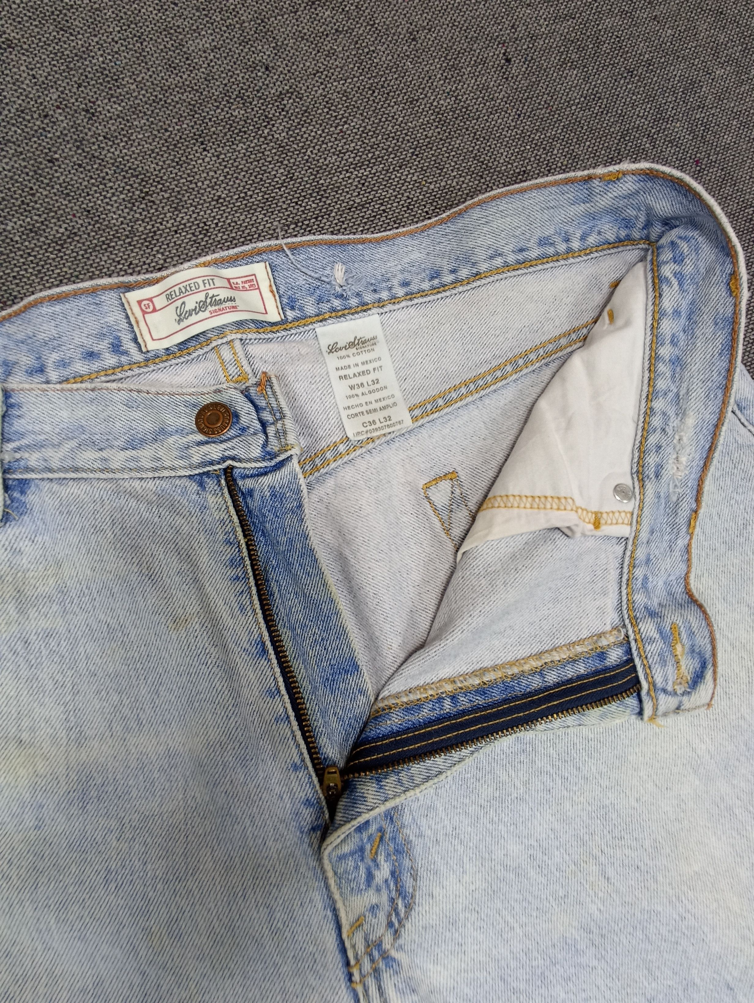 Jean × Levi's × Vintage Vintage Signature Light Blue Wash Jeans - J123 Size US 37 - 3 Thumbnail