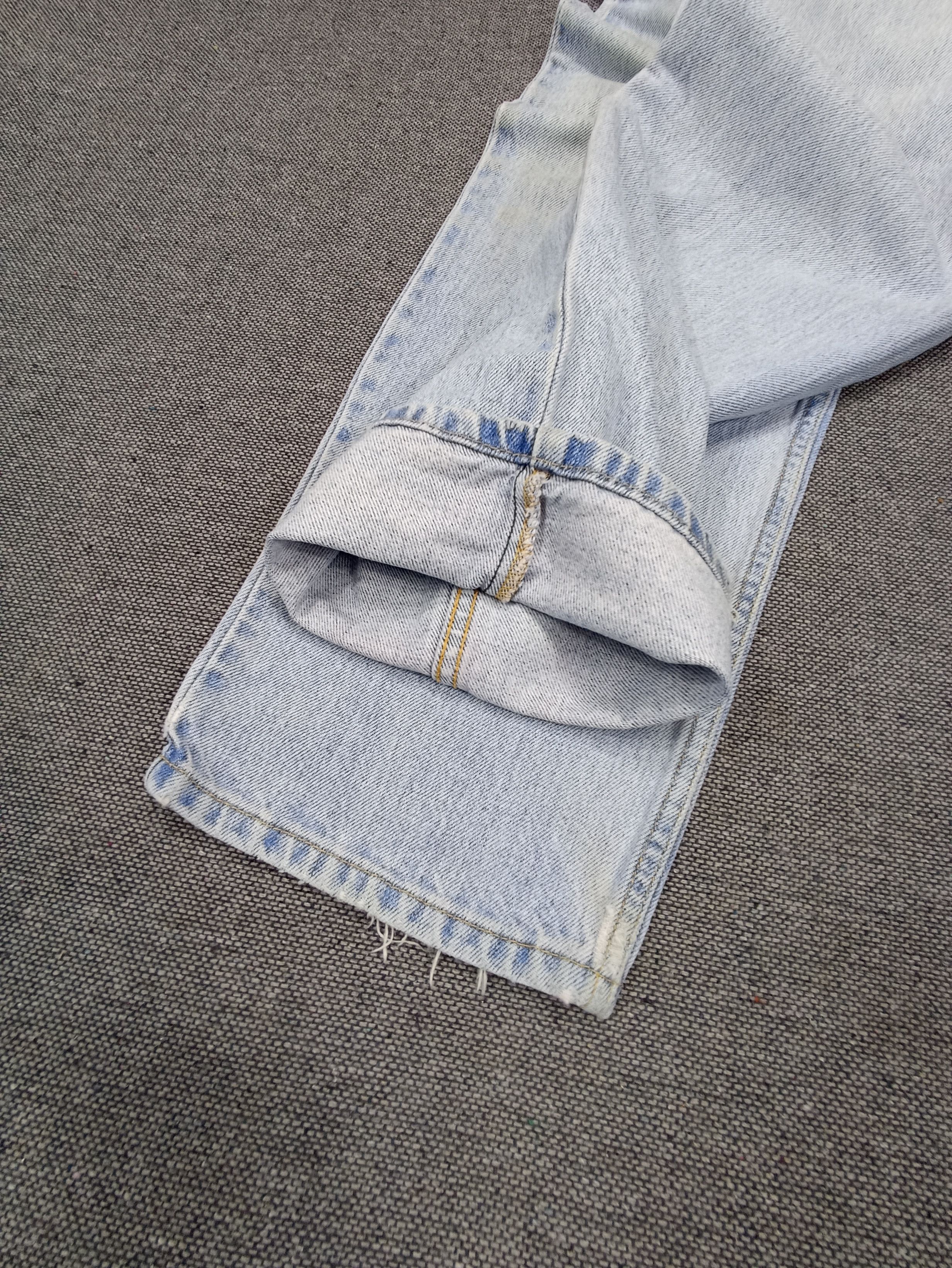 Jean × Levi's × Vintage Vintage Signature Light Blue Wash Jeans - J123 Size US 37 - 6 Thumbnail