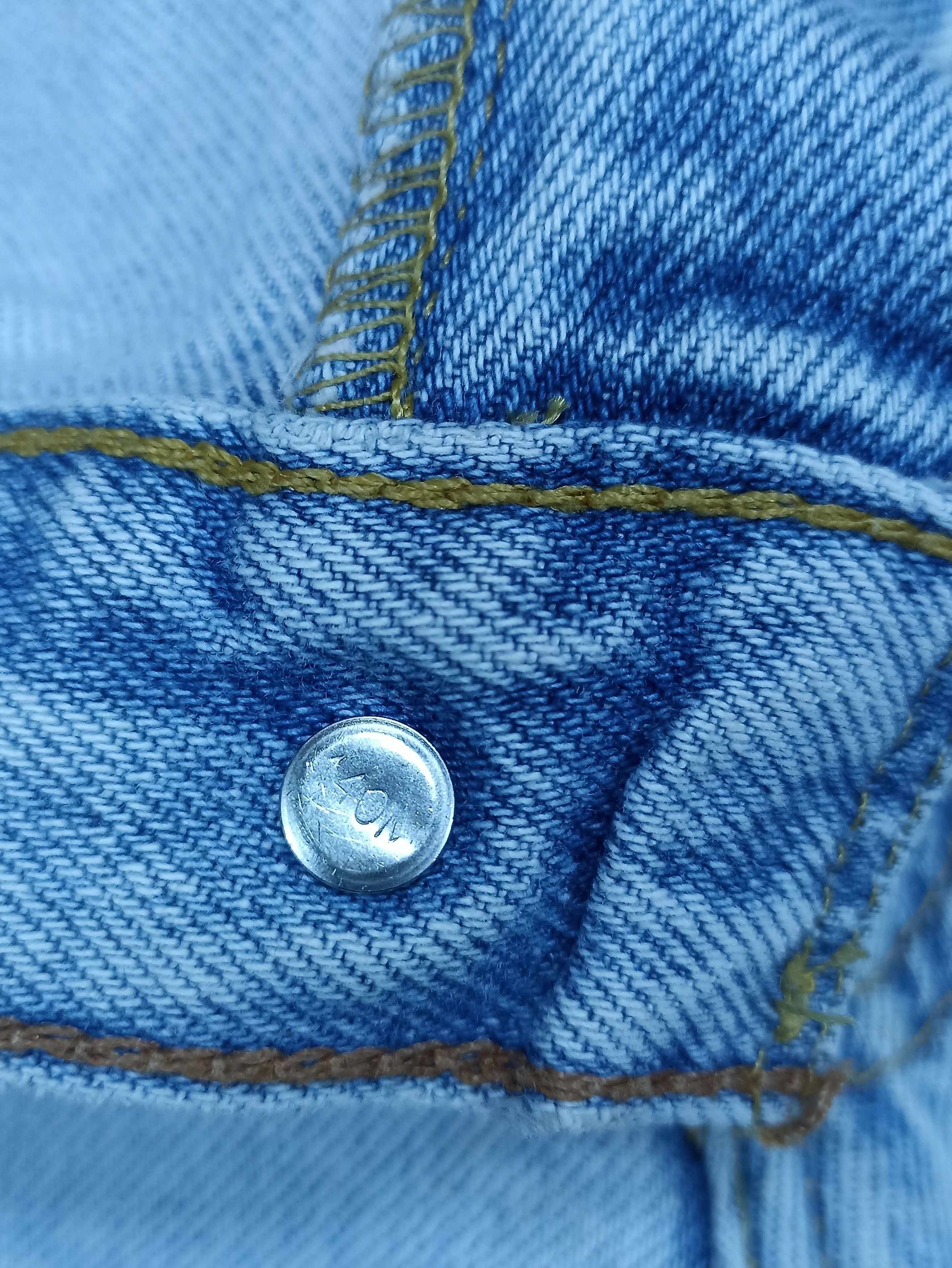 Jean × Levi's × Vintage Vintage Signature Light Blue Wash Jeans - J123 Size US 37 - 4 Thumbnail