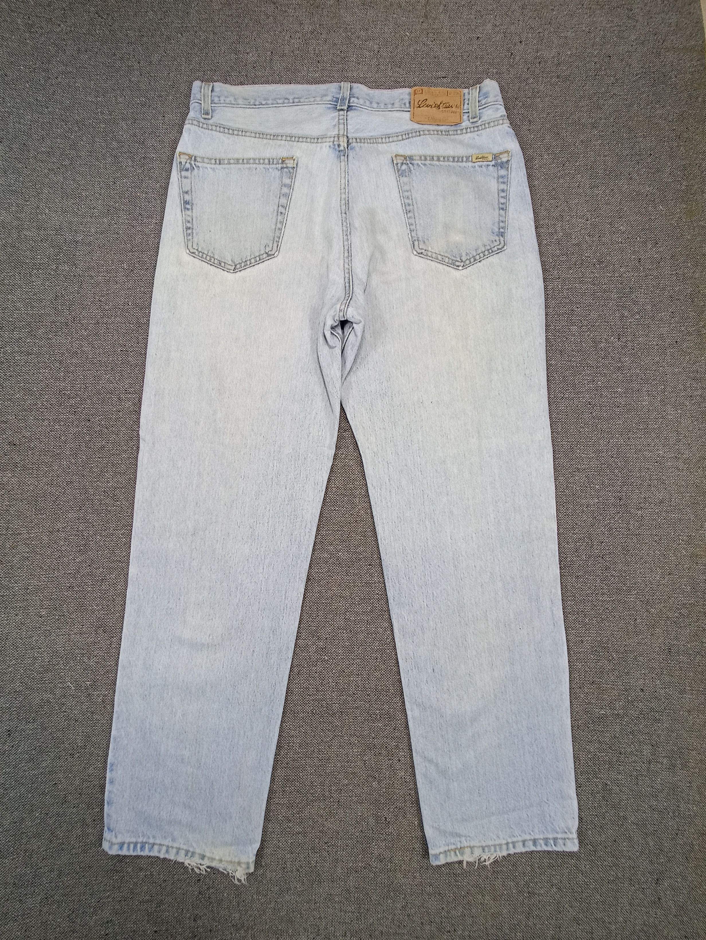 Jean × Levi's × Vintage Vintage Signature Light Blue Wash Jeans - J123 Size US 37 - 2 Thumbnail
