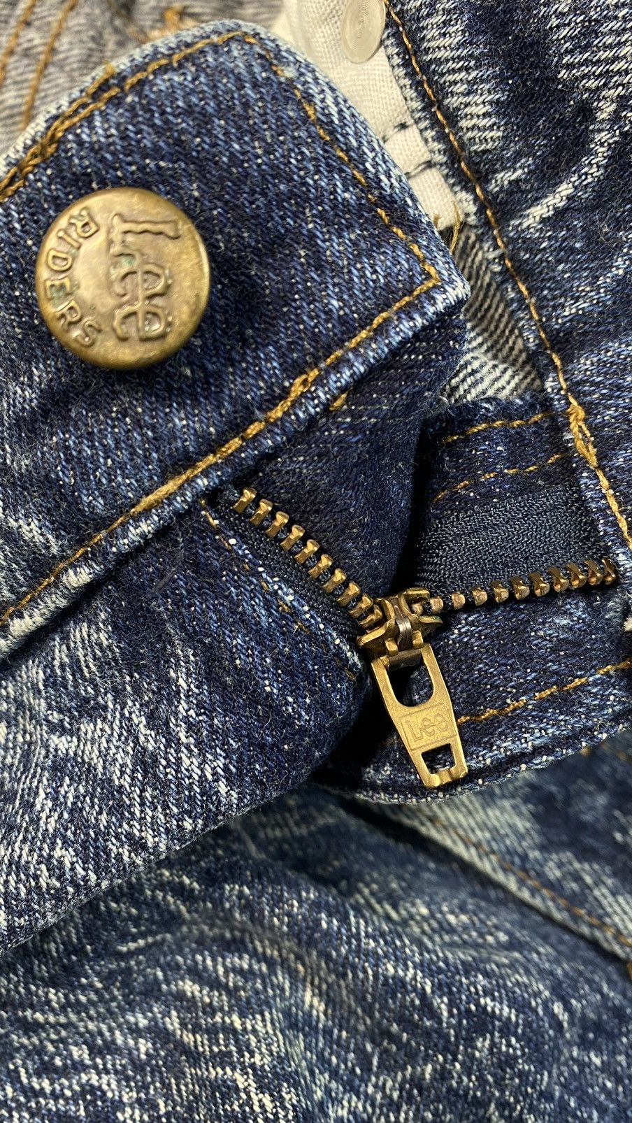 Lee × Vintage Vintage Lee 80s Stone Wash Denim Good Condition Size US 34 / EU 50 - 9 Thumbnail