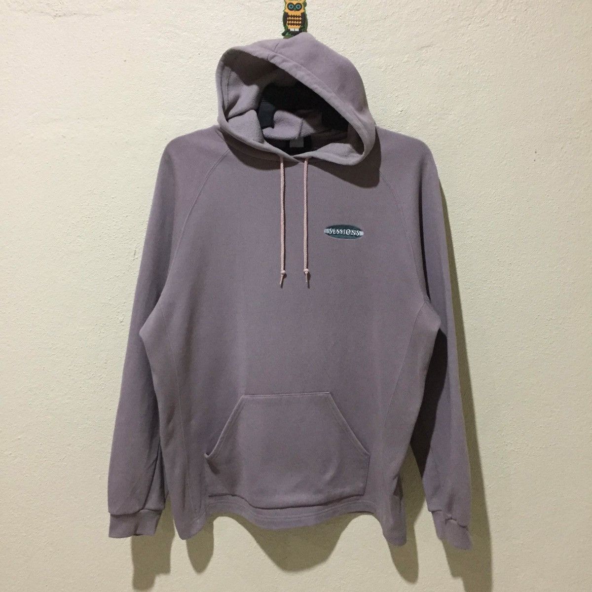 Sessions SESSIONS Hoodie Spellout Big Logo size M fits XL Size US XL / EU 56 / 4 - 1 Thumbnail