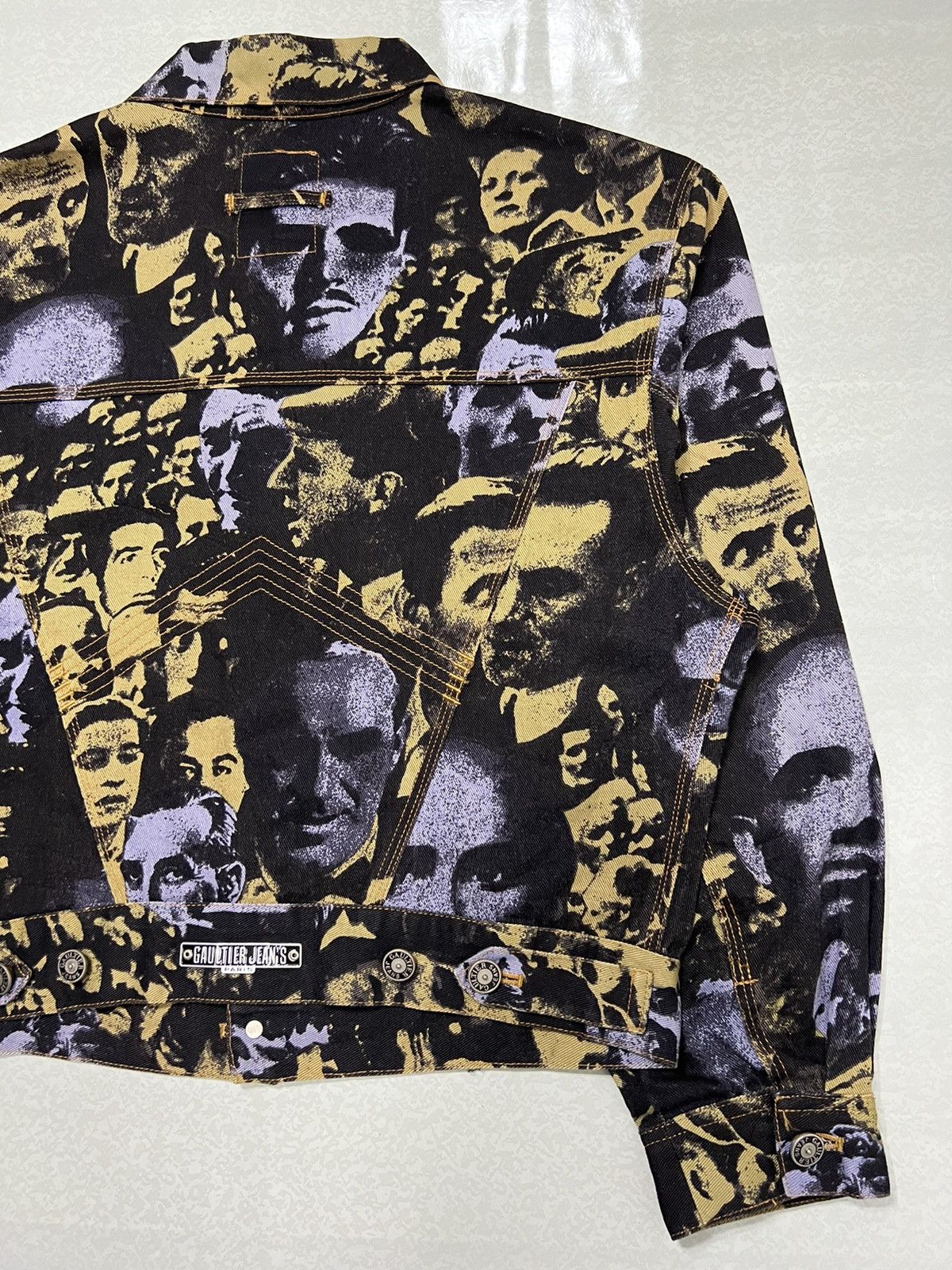Jean Paul Gaultier Jean Paul Gaultier - F/W 92’ Faces Denim Trucker Jacket Size M / US 6-8 / IT 42-44 - 12 Thumbnail