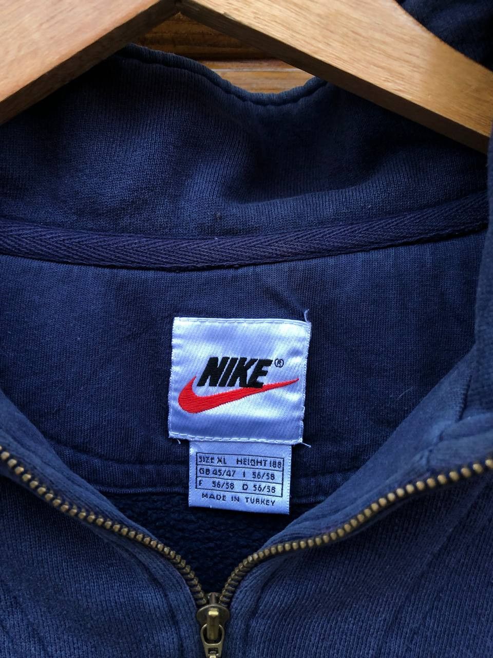 Vintage Vintage Nike sweater Size US XL / EU 56 / 4 - 4 Thumbnail