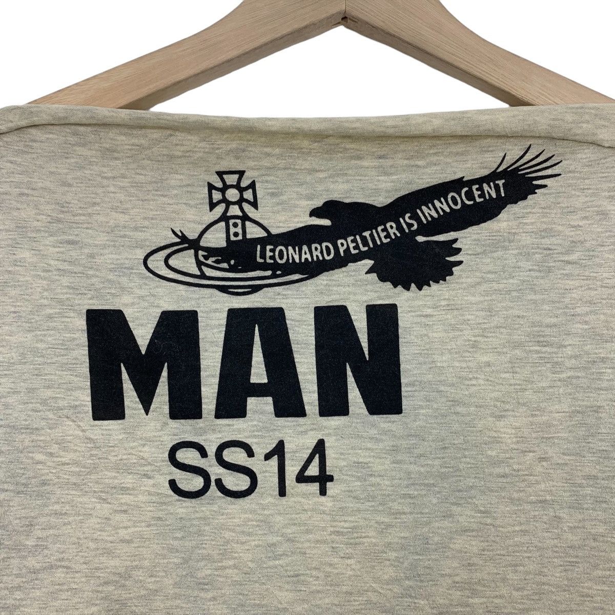 Designer × Vivienne Westwood Rare!! VIVIENNE WESTWOOD Man Free Bradley Manning Truth SS Size US XL / EU 56 / 4 - 7 Thumbnail