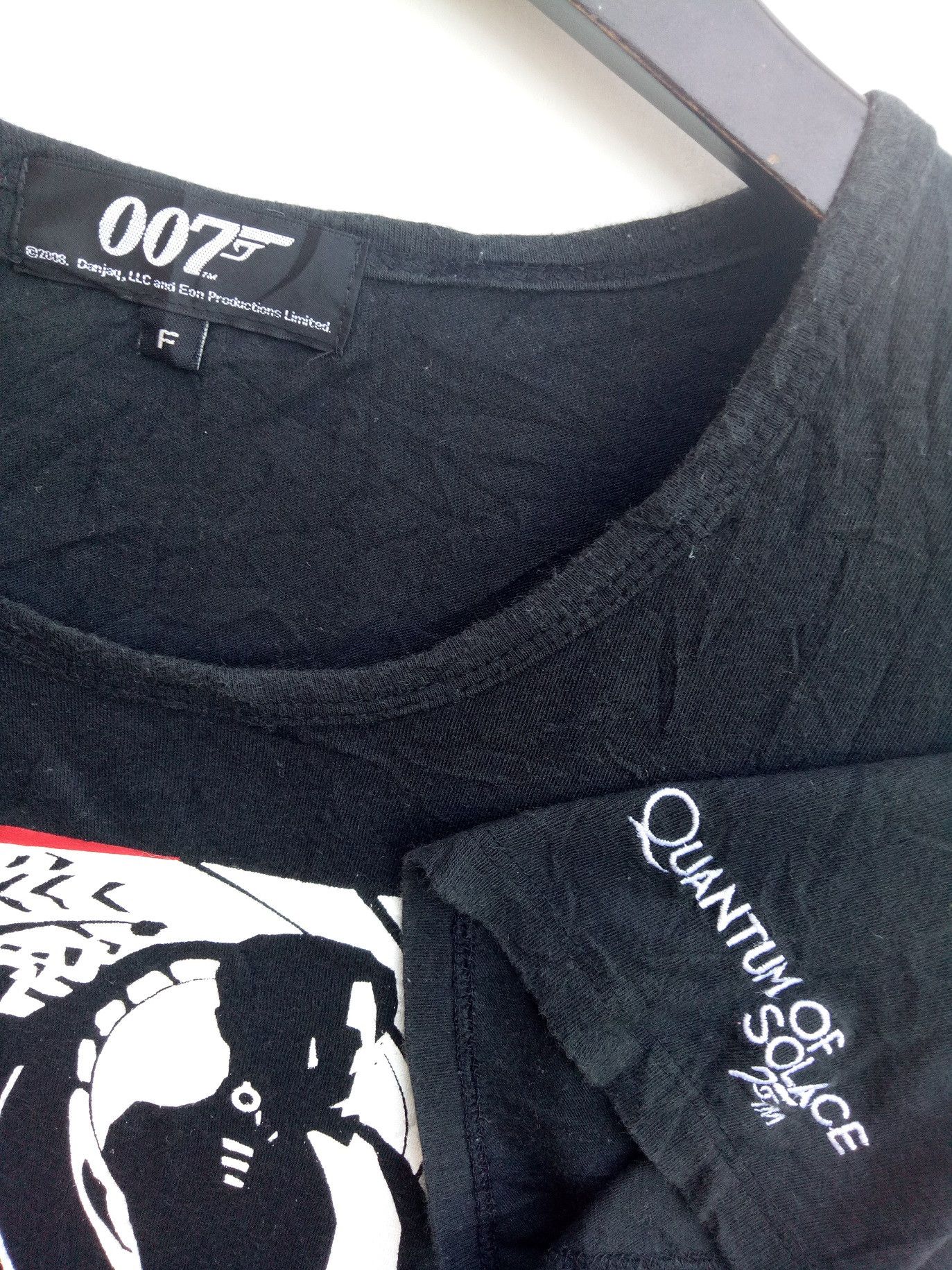 Other 💥JAMES BOND quantum of solace 007 promo tee shirt Size US M / EU 48-50 / 2 - 3 Thumbnail