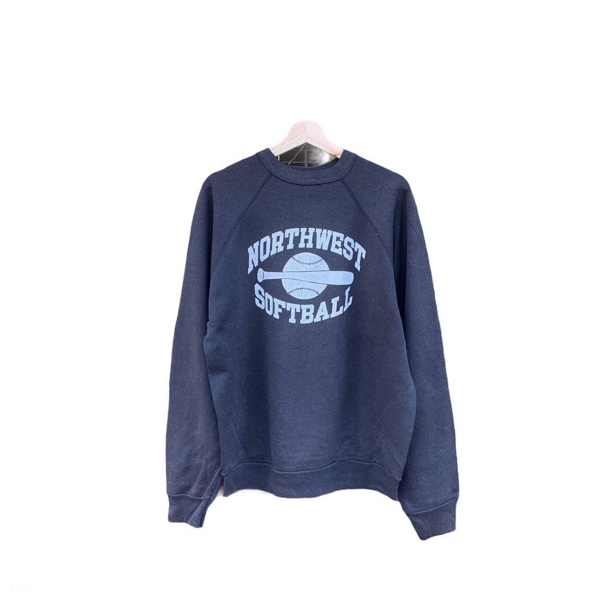 Sports Specialties × Vintage 🔥BEST OFFER🔥 Vintage Northwest Softball Black Crewneck Size US L / EU 52-54 / 3 - 1 Thumbnail