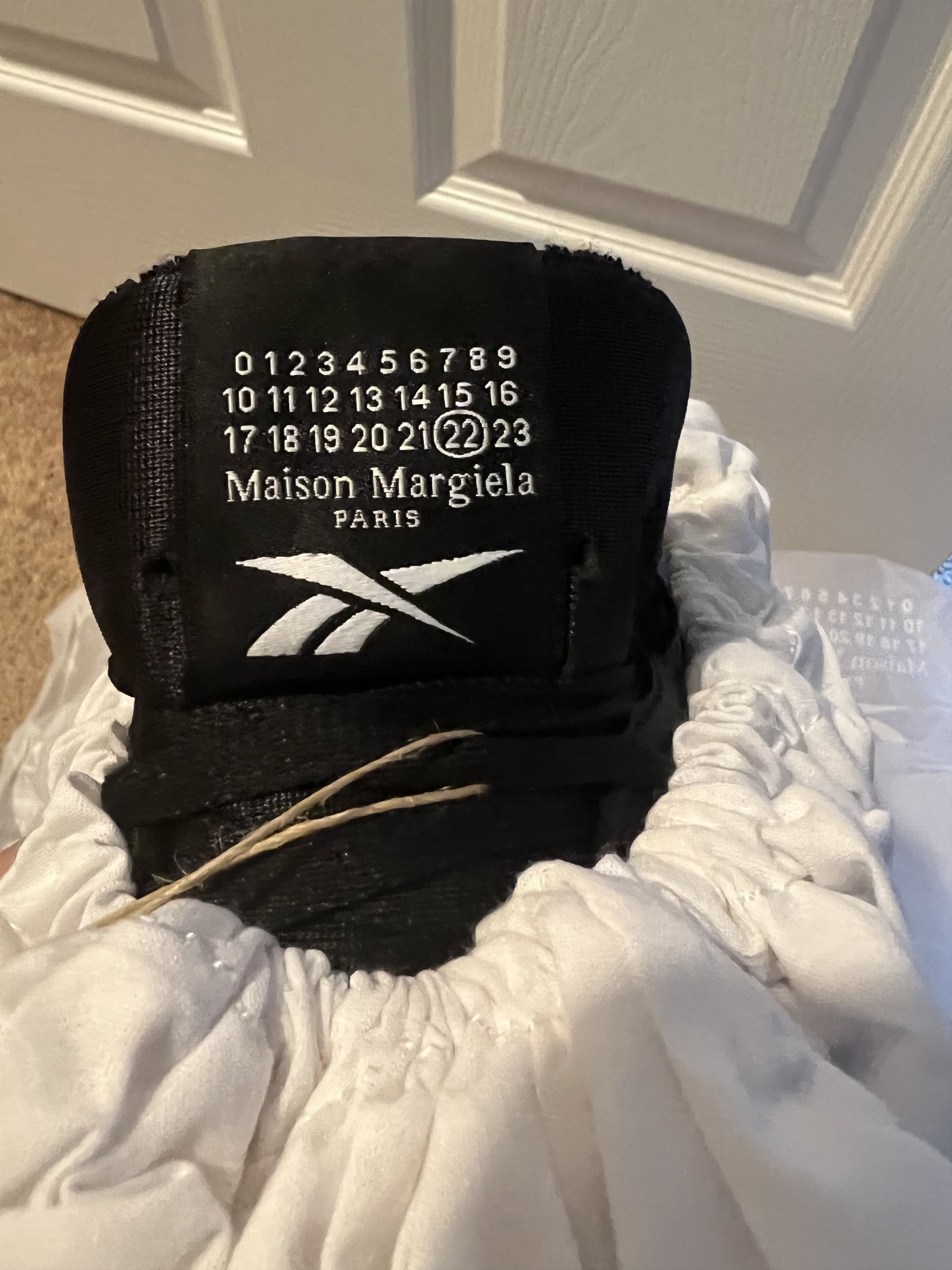 Maison Margiela × Reebok Reebok Classic Leather Tabi Maison Margiela 5 M Black. NEW! Size US 5 / EU 37 - 8 Thumbnail