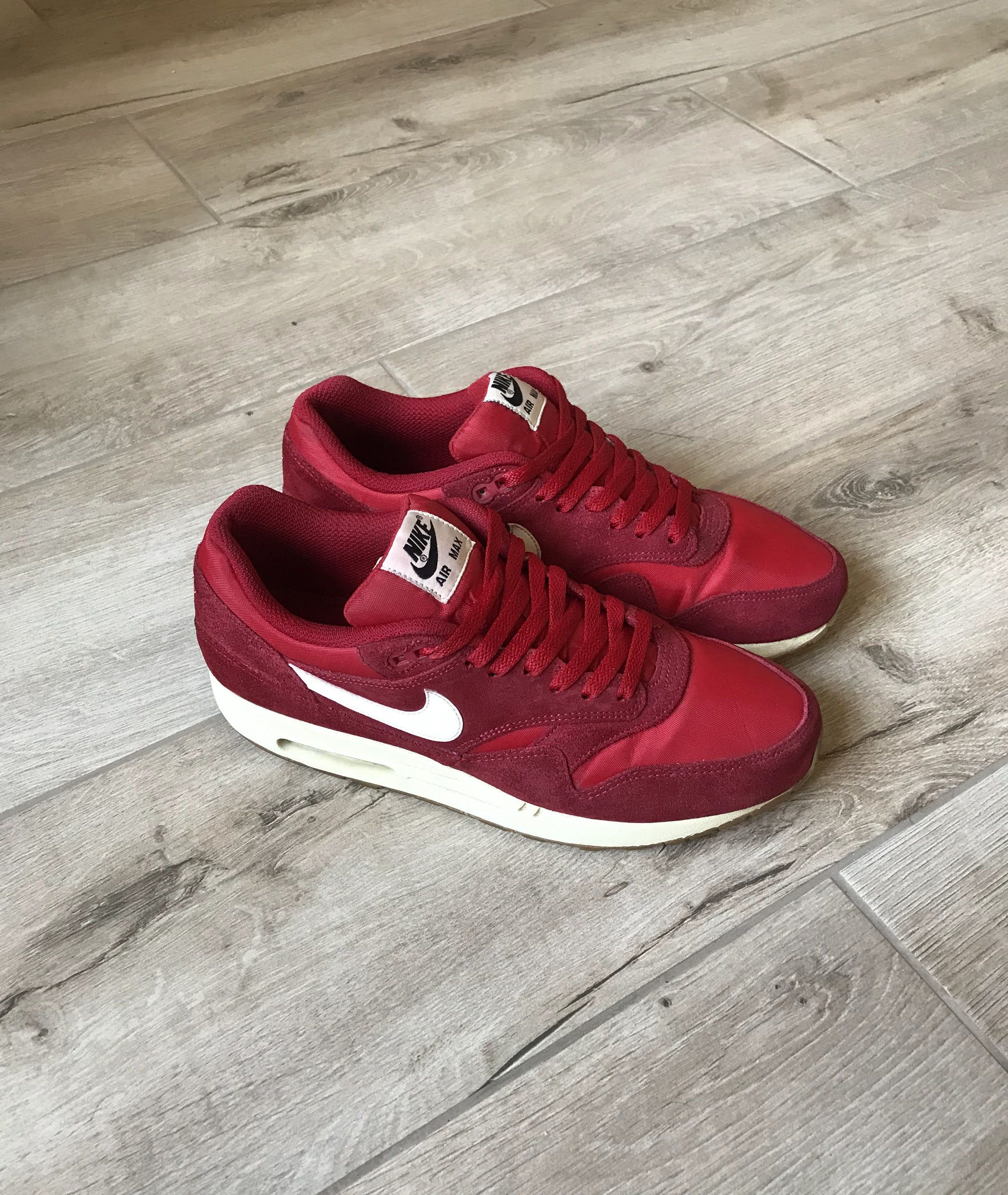 Nike Air Max Gym Red Sail