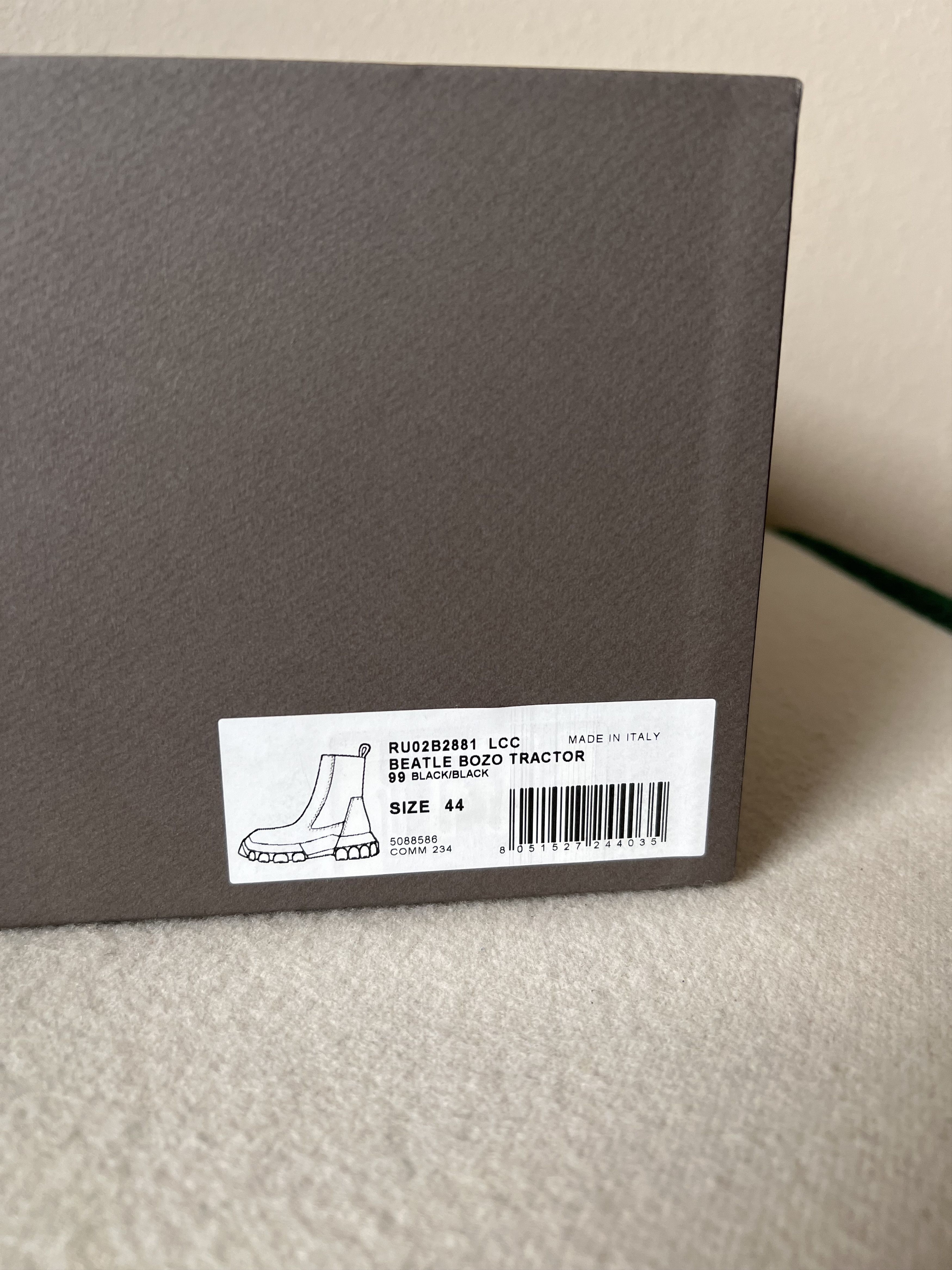 Rick Owens Rick Owens Beatle Bozo Tractor Boots in Black Suede Size US 11 / EU 44 - 9 Thumbnail