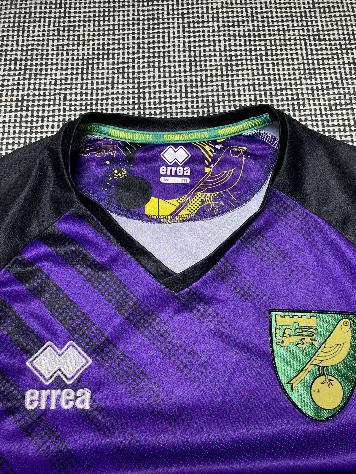 Vintage Vintage soccer jersey Norwich city Size US M / EU 48-50 / 2 - 3 Thumbnail