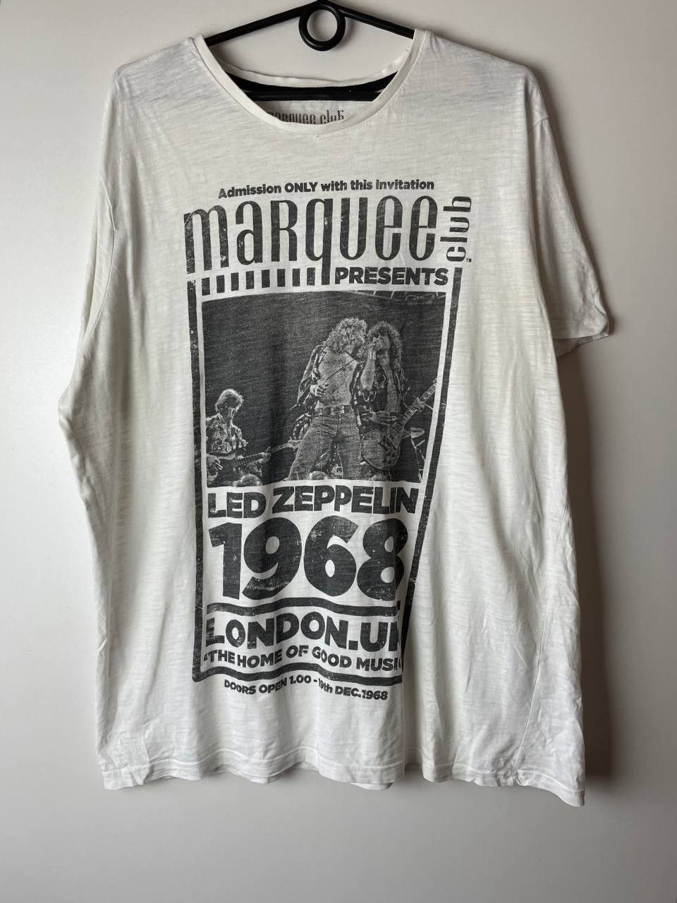 image of Led Zeppelin Vintage T-Shirts Size XL in White, Men's