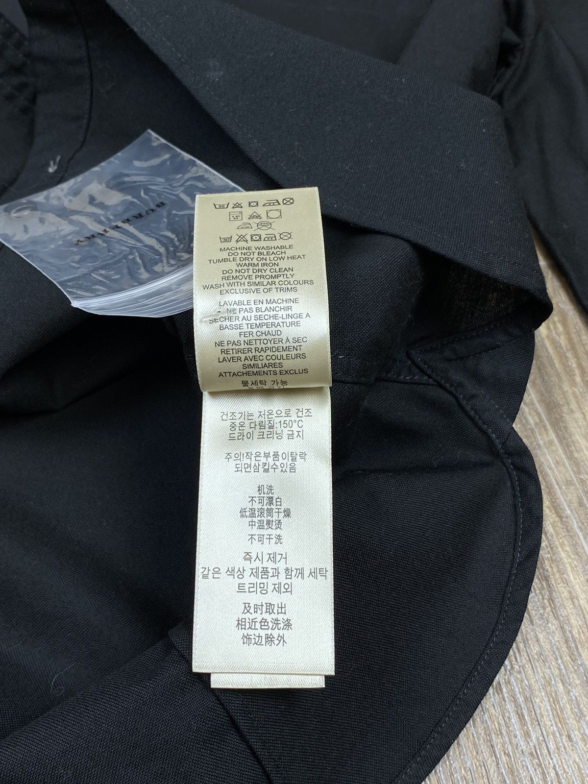 Burberry Burberry Brit nova check black shirt Size US XS / EU 42 / 0 - 12 Thumbnail