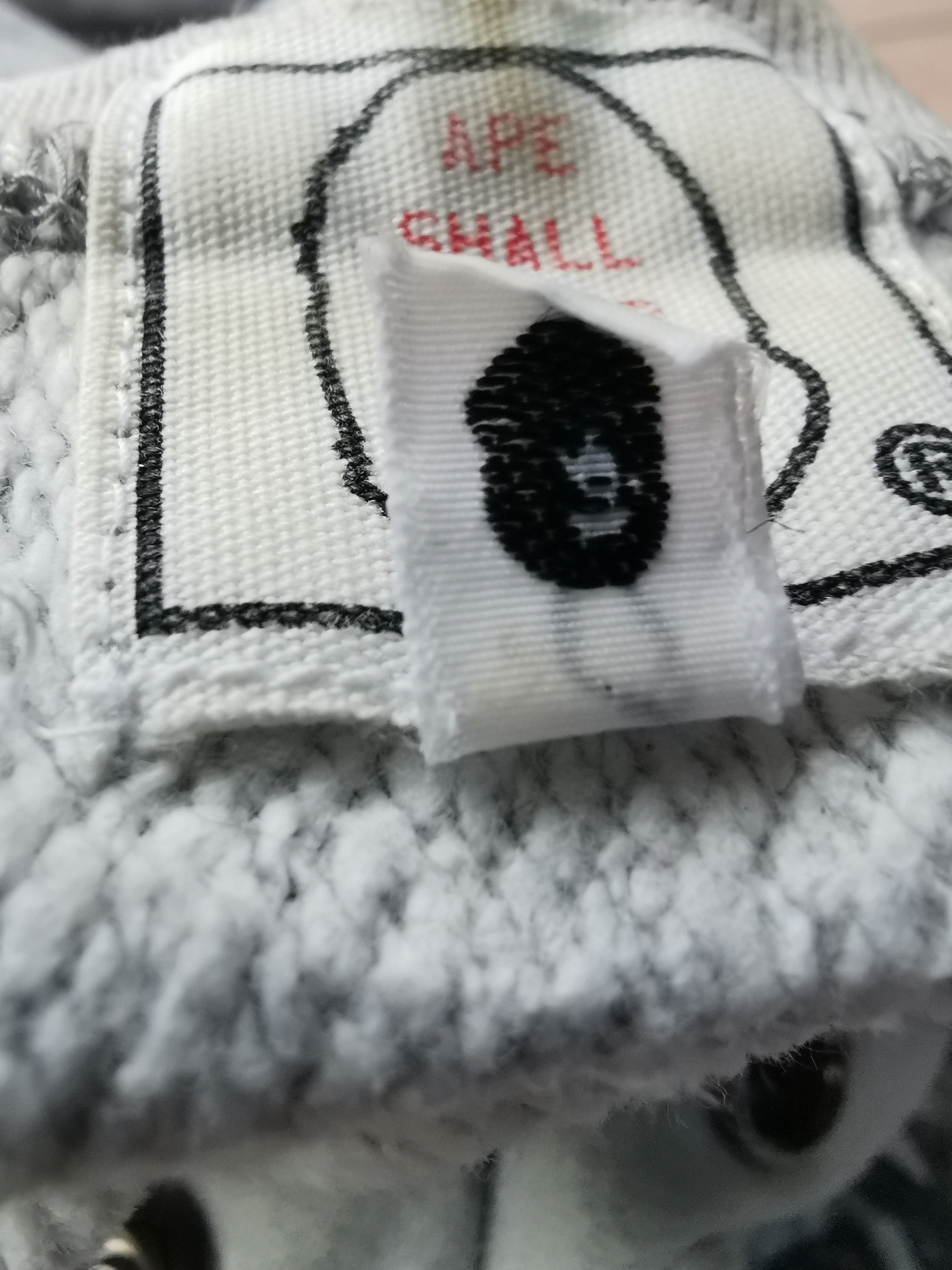 Bape × Vintage A Bathing Ape Pull Over Hoodie Size US S / EU 44-46 / 1 - 16 Thumbnail