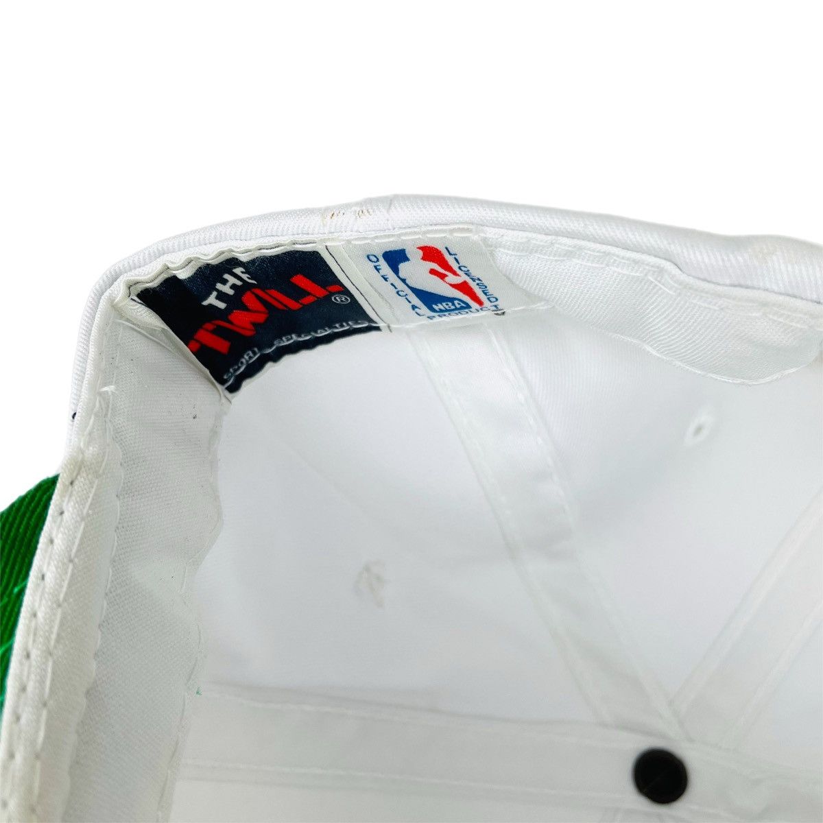NBA × Sports Specialties × Vintage Vintage Chicago Bulls Sports Specialties 3 Peat SnapBack Hat Size ONE SIZE - 6 Thumbnail