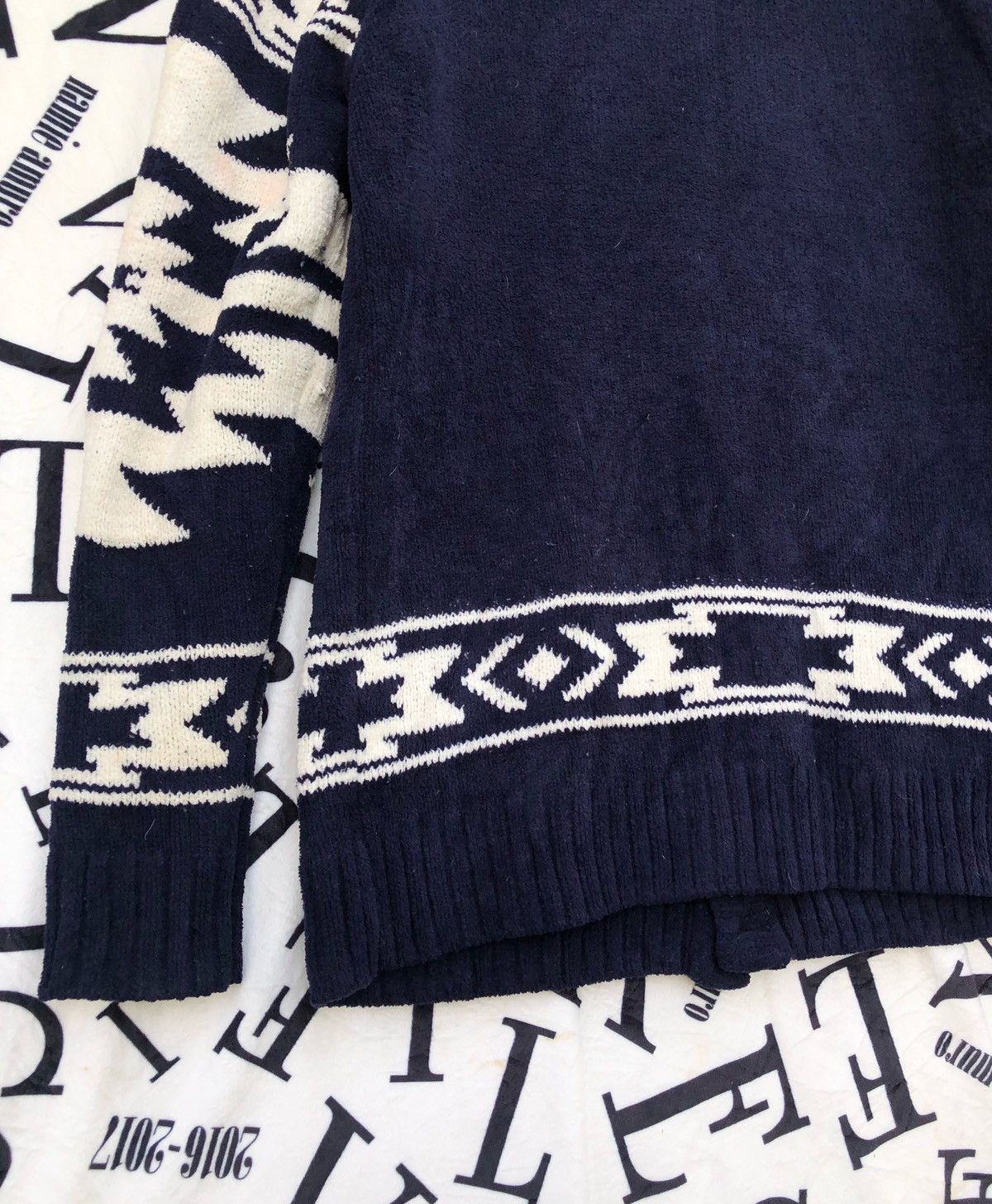 Aran Isles Knitwear 🔥Vintage Sucka Clothing Native/Navajo Knitwear Button Jacket Size US L / EU 52-54 / 3 - 13 Thumbnail