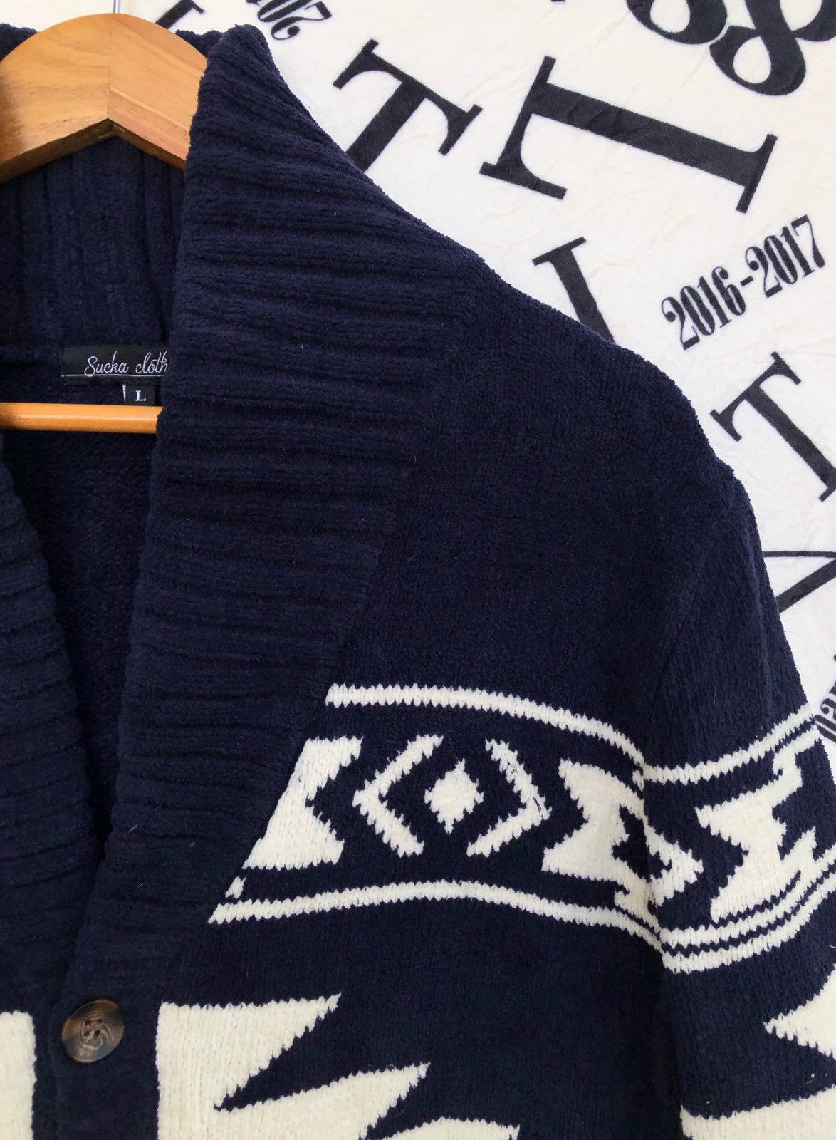 Aran Isles Knitwear 🔥Vintage Sucka Clothing Native/Navajo Knitwear Button Jacket Size US L / EU 52-54 / 3 - 11 Thumbnail