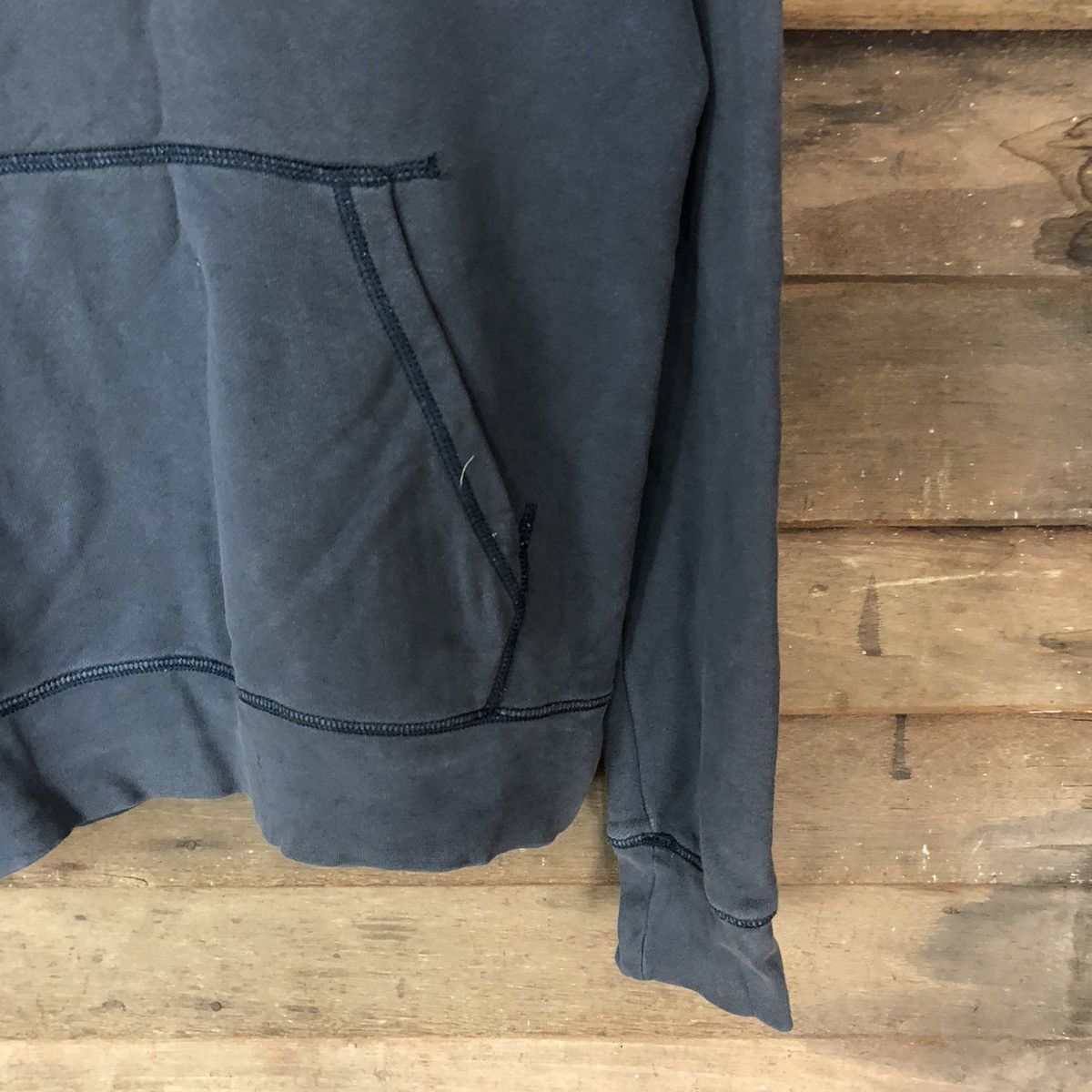 Nike Nike big logo cartoon running Blue Faded Hoodie #3193 Size US M / EU 48-50 / 2 - 5 Thumbnail