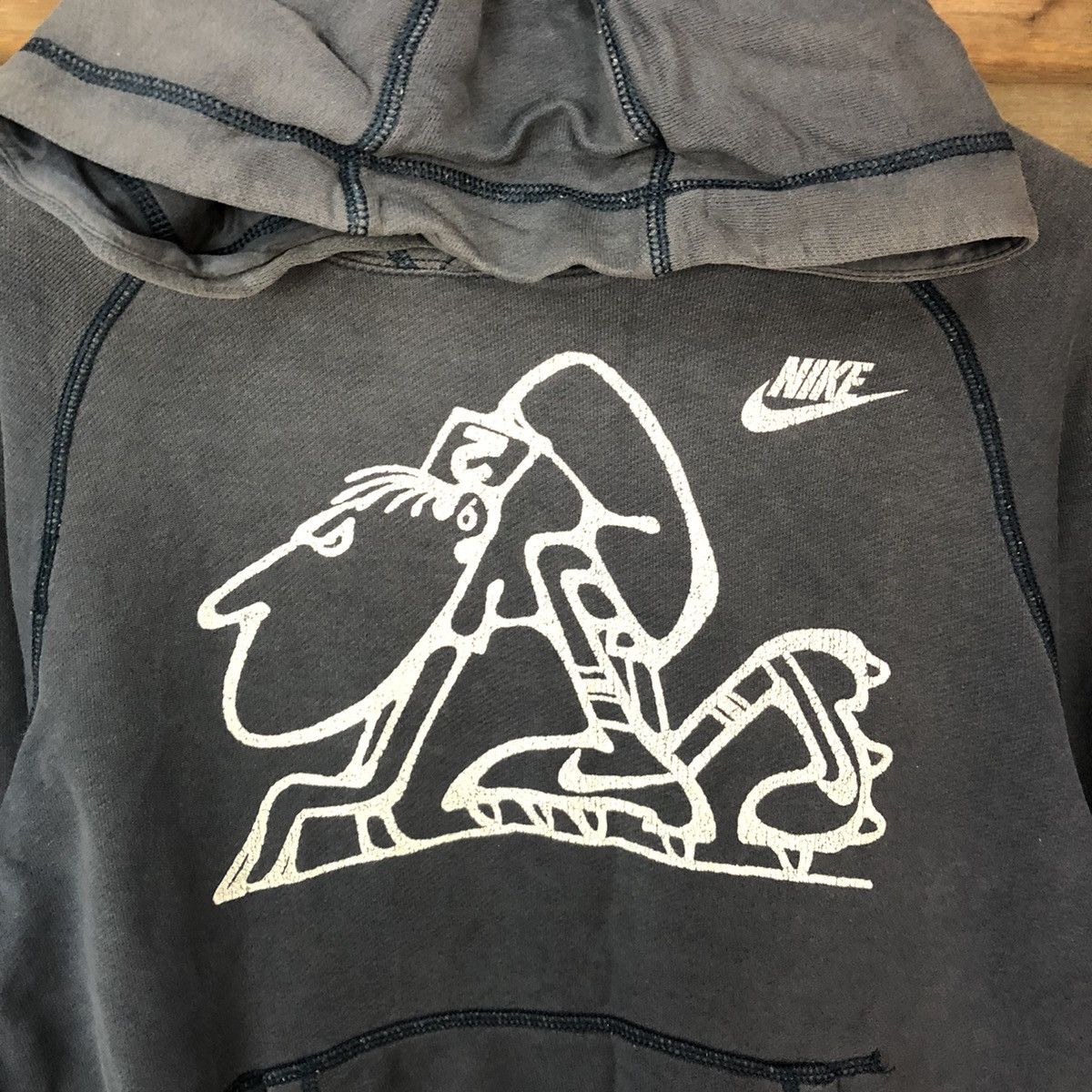 Nike Nike big logo cartoon running Blue Faded Hoodie #3193 Size US M / EU 48-50 / 2 - 6 Thumbnail