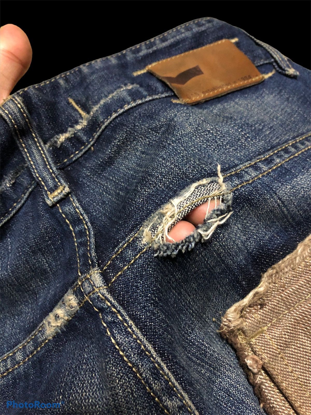 GAS FLARE GAS WASHED DISTRESSED JEANS Size US 30 / EU 46 - 3 Thumbnail