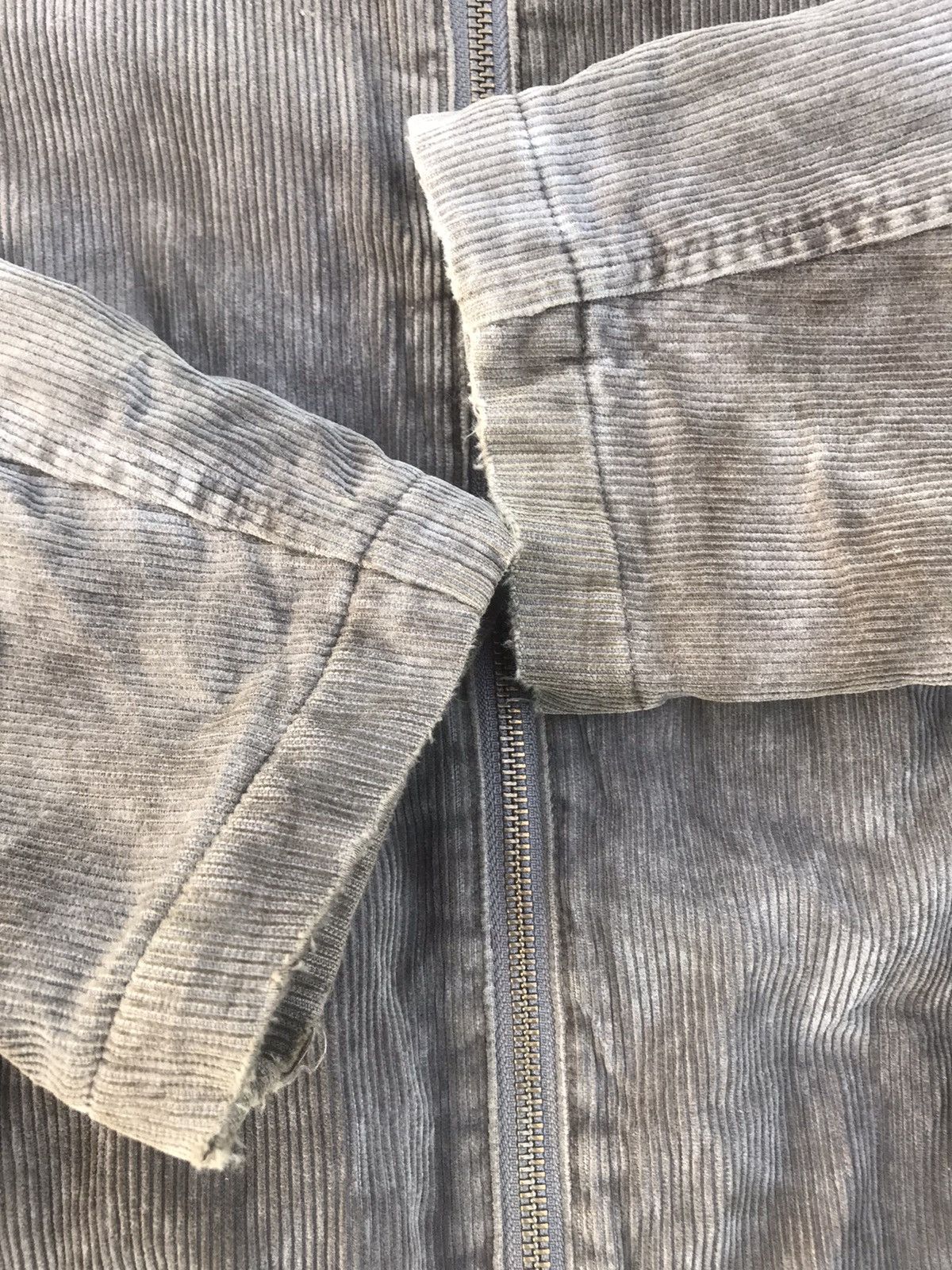 Calvin Klein CALVIN KLEIN JEANS (GJ11) Size US L / EU 52-54 / 3 - 10 Thumbnail