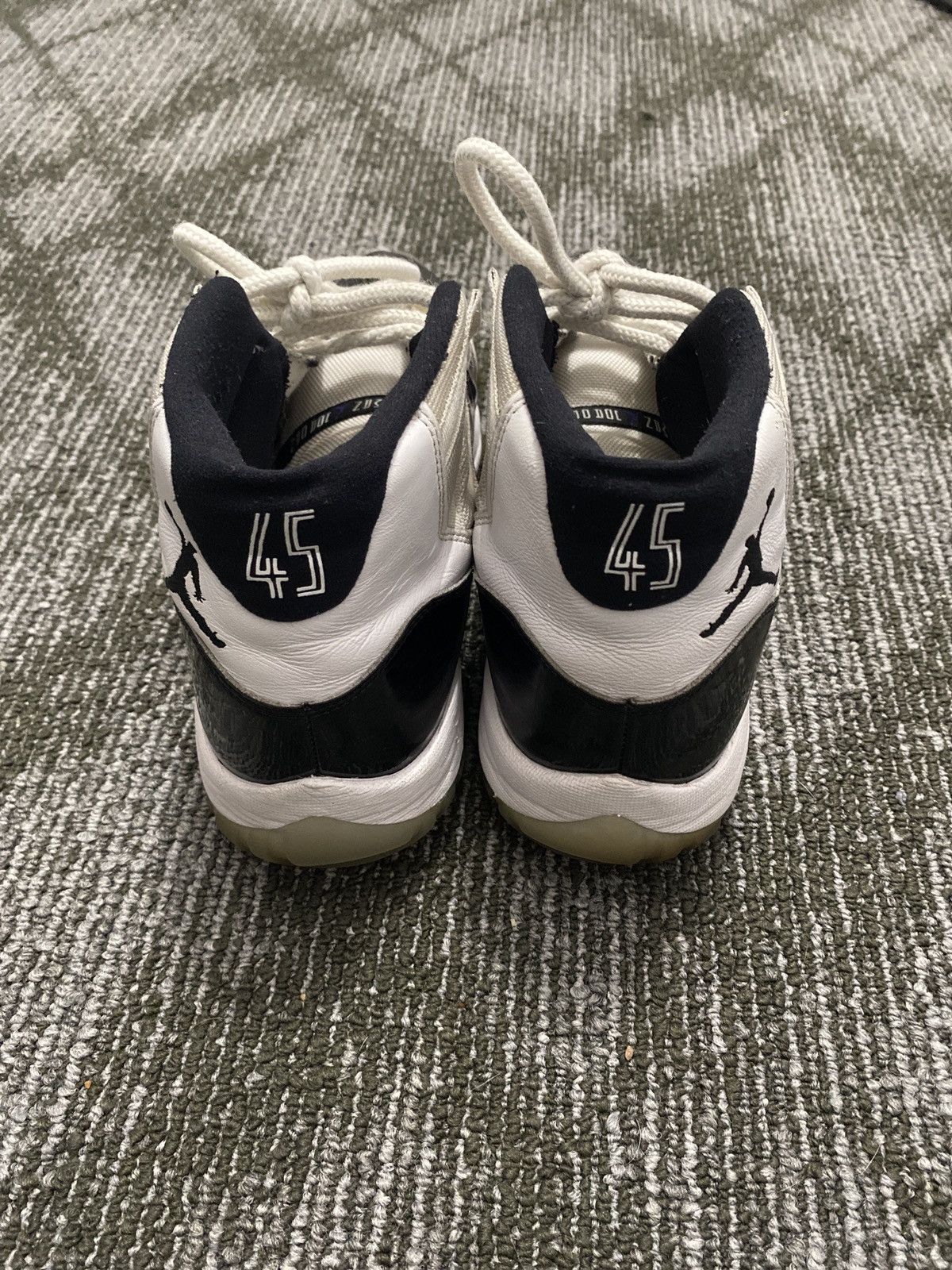 Jordan Brand Jordan 11 Retro Concord 2018 SIZE 10 Size US 10 / EU 43 - 4 Thumbnail