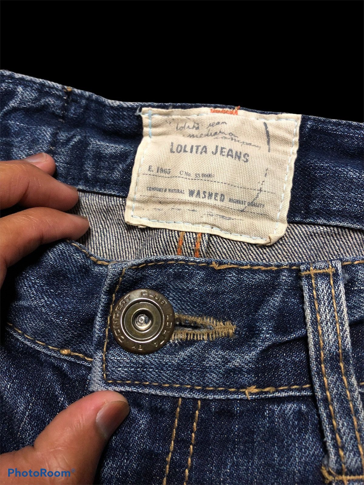 Other WASHED BLUE LOLITA RABBIT EMBROIDERY JEANS Size US 29 - 6 Thumbnail