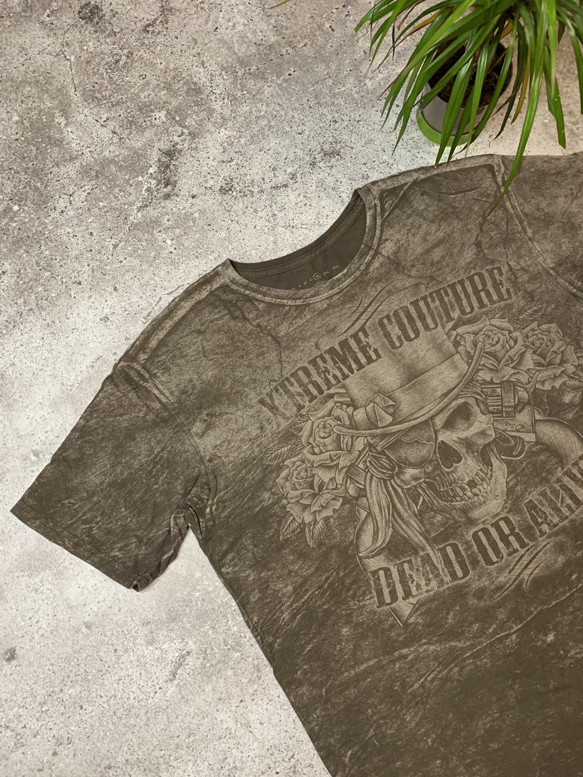 Vintage Xtreme Couture Made IN USA Skulls Overprinted Tee XL Size US XL / EU 56 / 4 - 3 Thumbnail