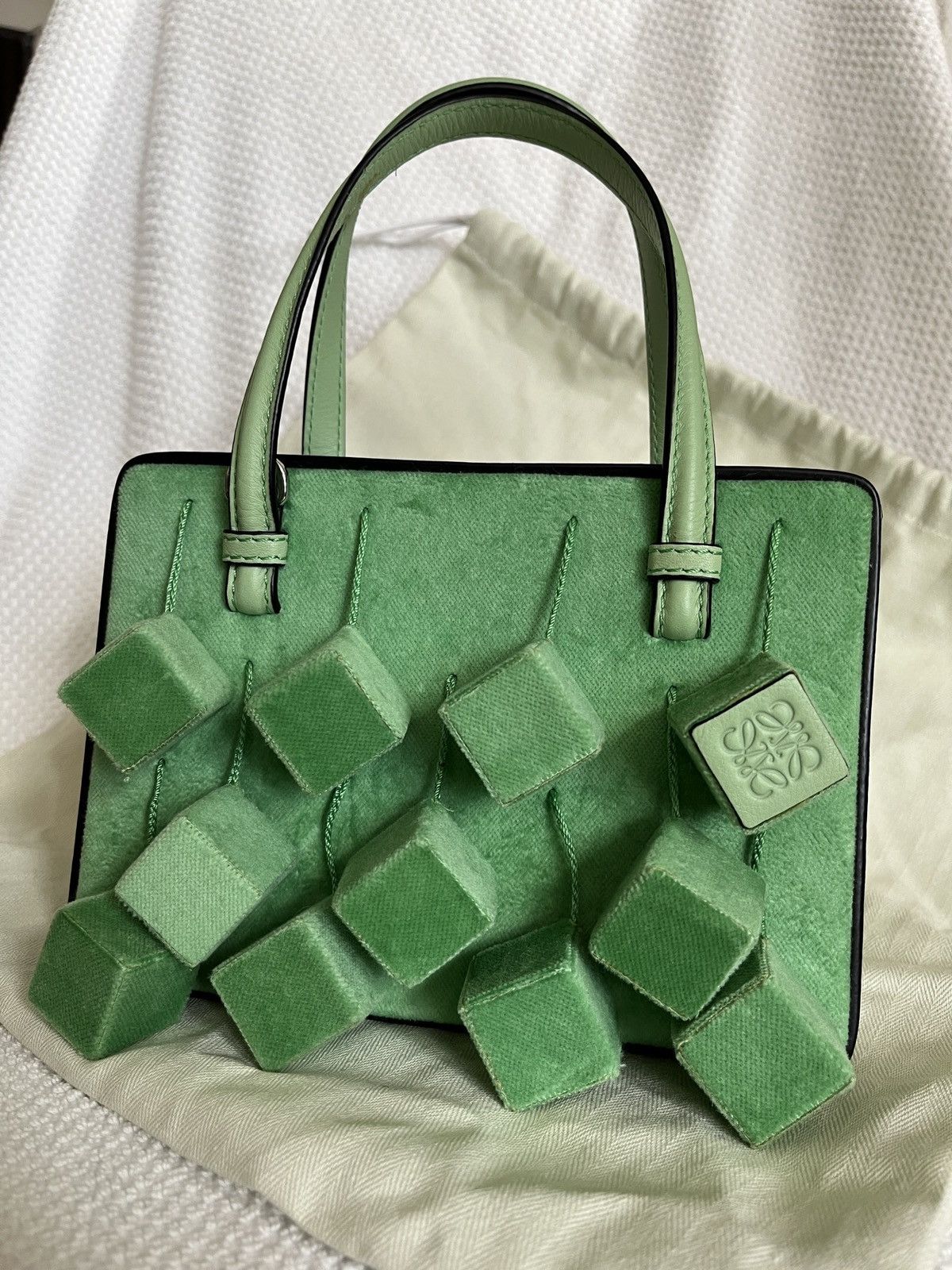 Loewe cube bag store