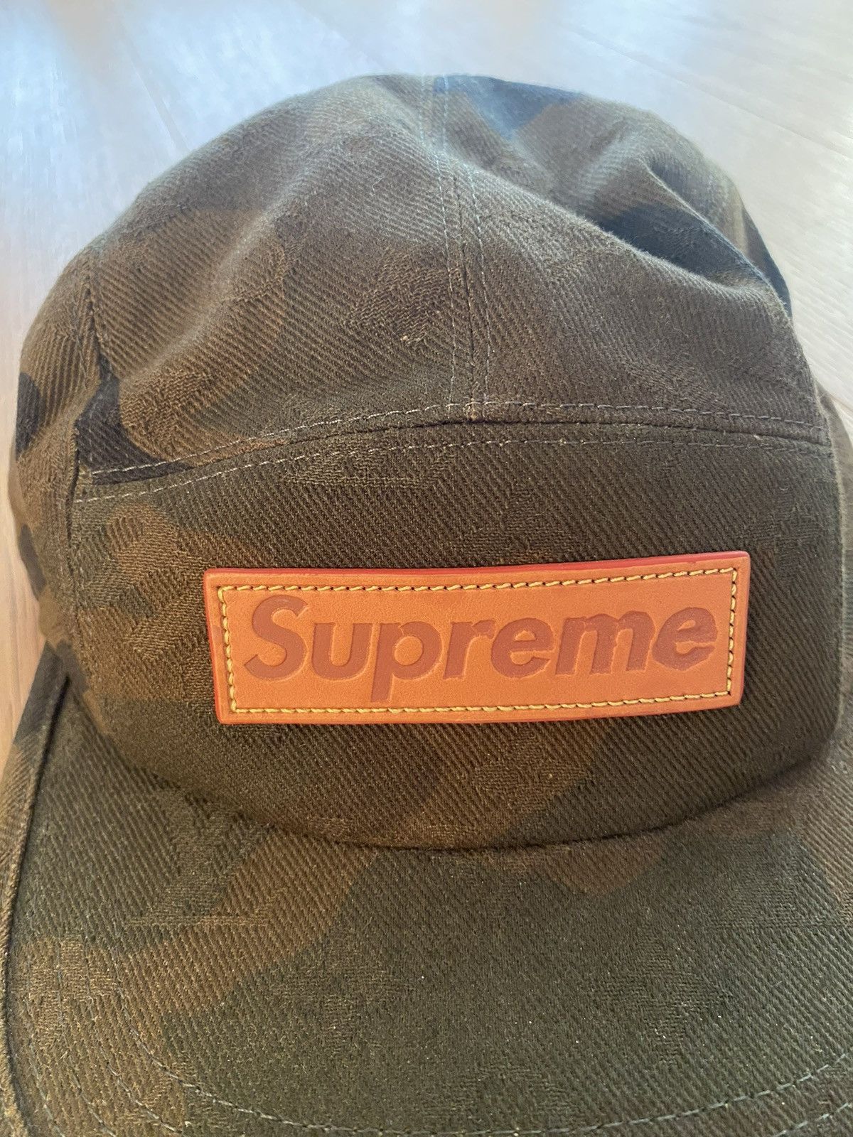 Louis Vuitton × Supreme LV Supreme Camo hat Size ONE SIZE - 2 Thumbnail