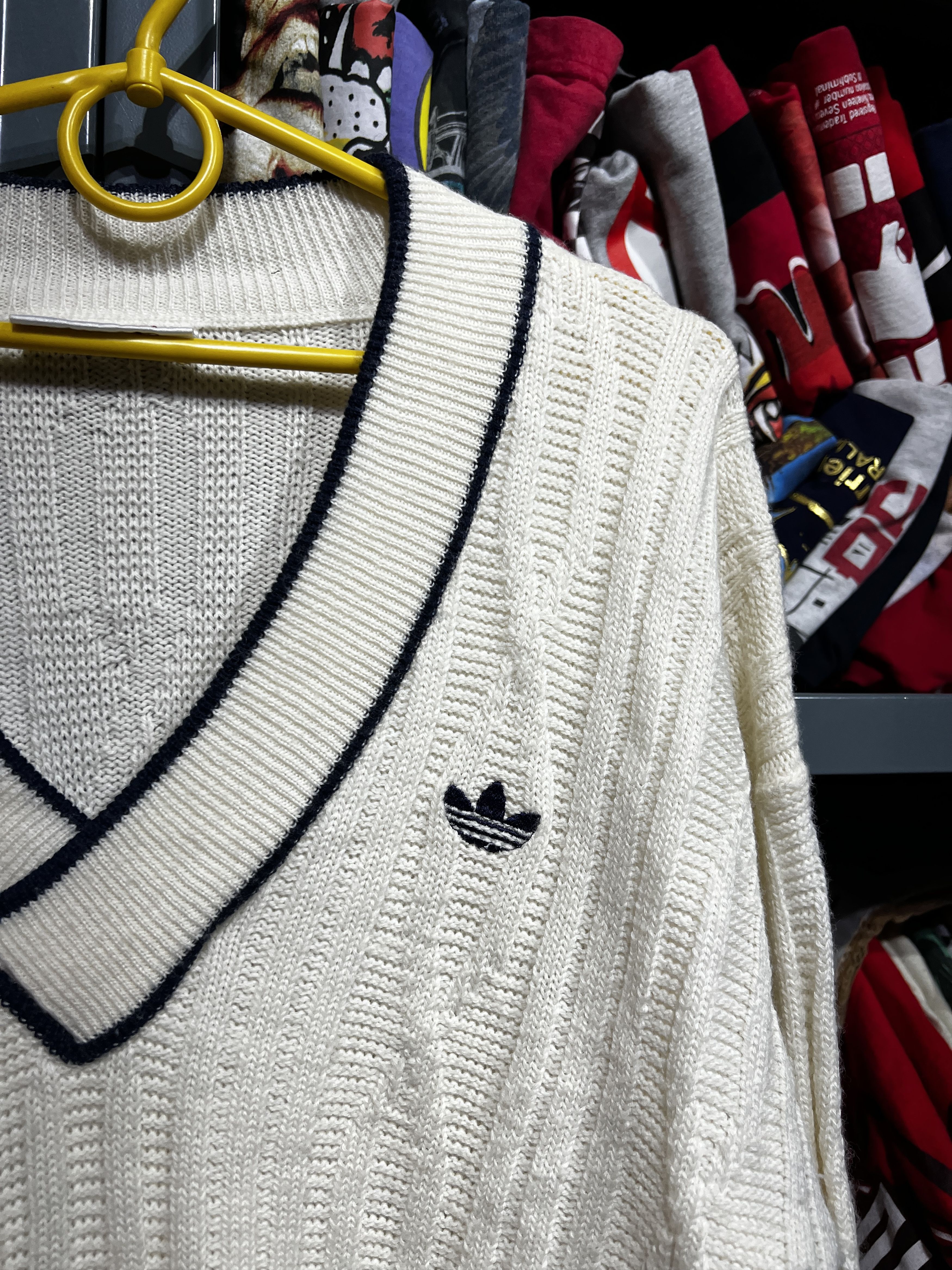Adidas Vintage 90s Sweater Size 46