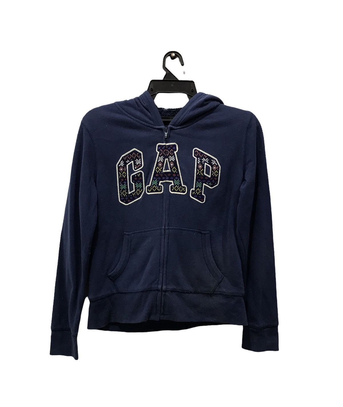 GAP KIDS BIG LOGO SWEATER