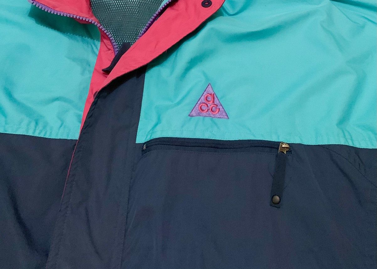 Nike ACG × Vintage Rare Vintage Brand Nike ACG Mutlicolour Windbreaker 1990s Size US L / EU 52-54 / 3 - 4 Thumbnail